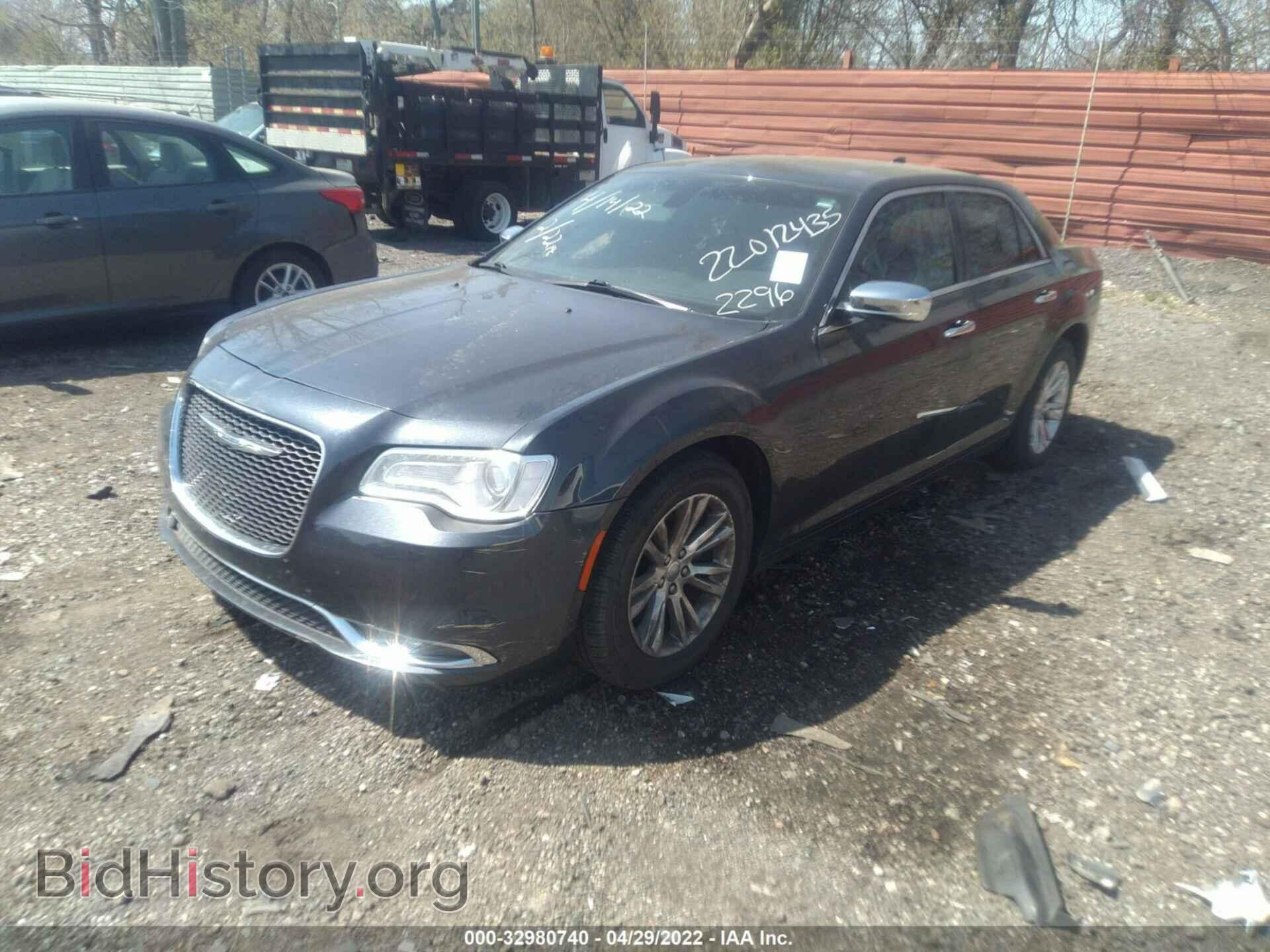 2016 CHRYSLER 300 - VIN: 2C3CCAEG4GH352296 - Фото 2