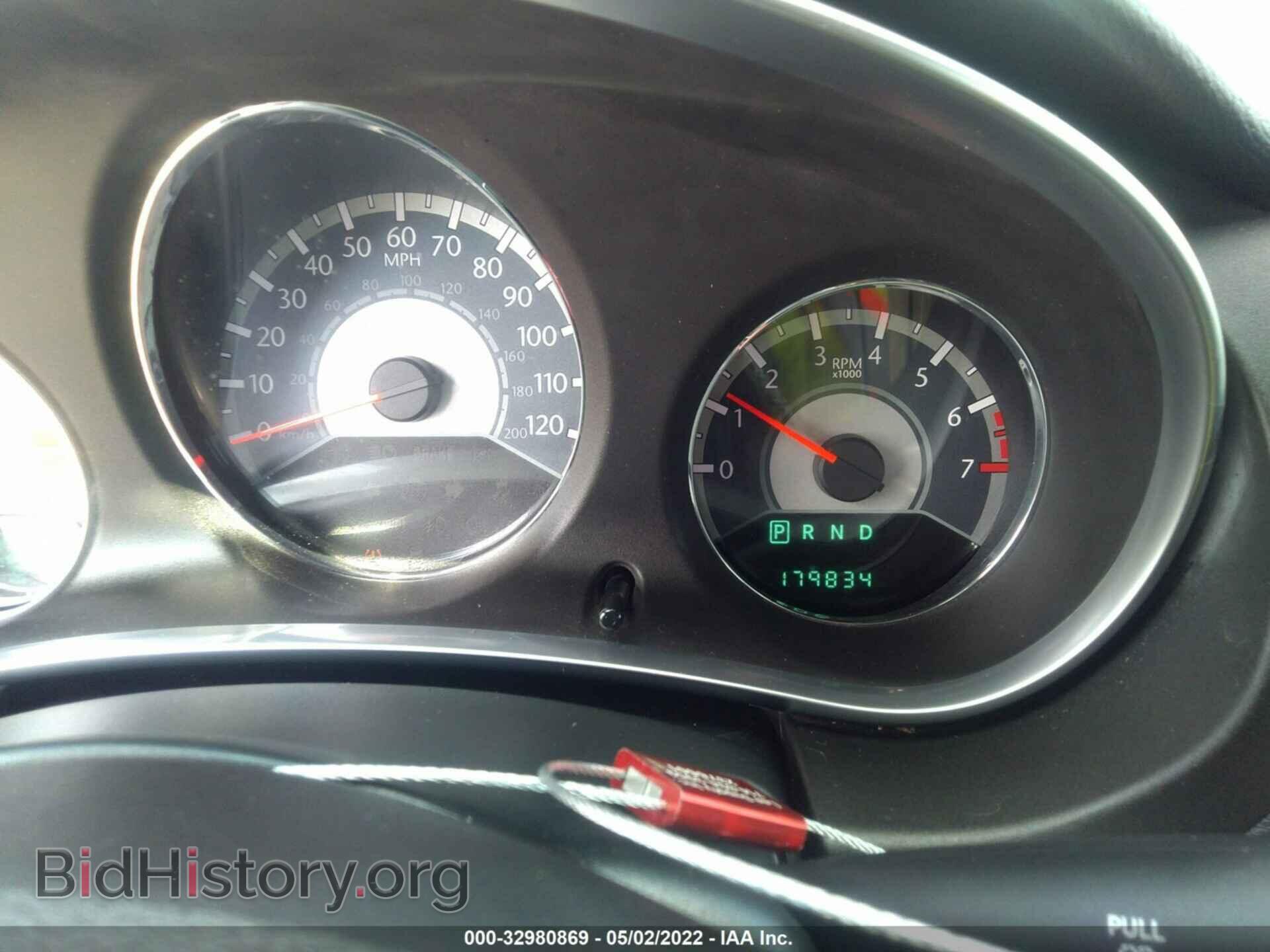 2011 CHRYSLER 200 - VIN: 1C3BC2FG5BN520611 - Фото 7