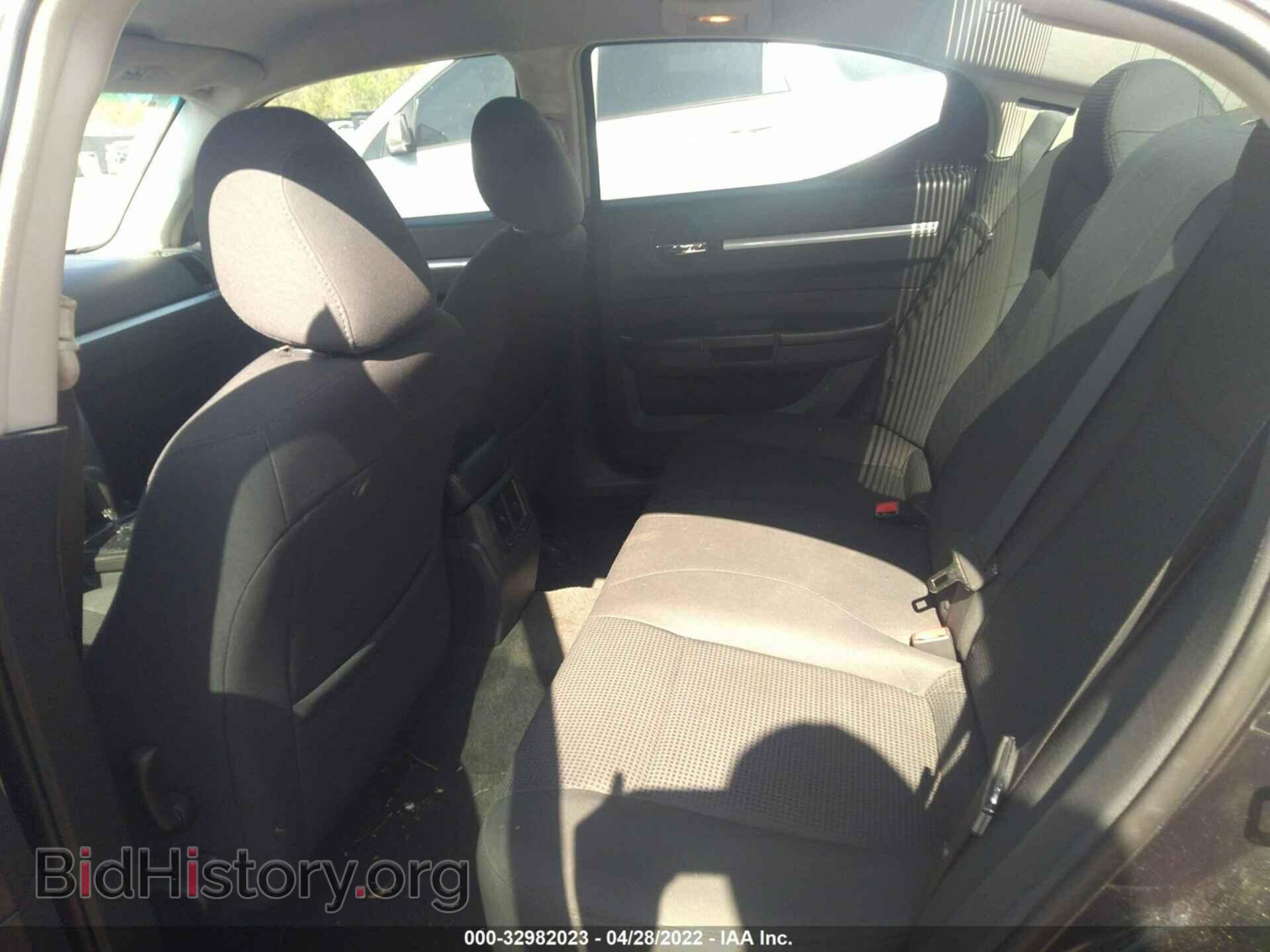 2010 DODGE CHARGER - VIN: 2B3CA4CD7AH250883 - Фото 8