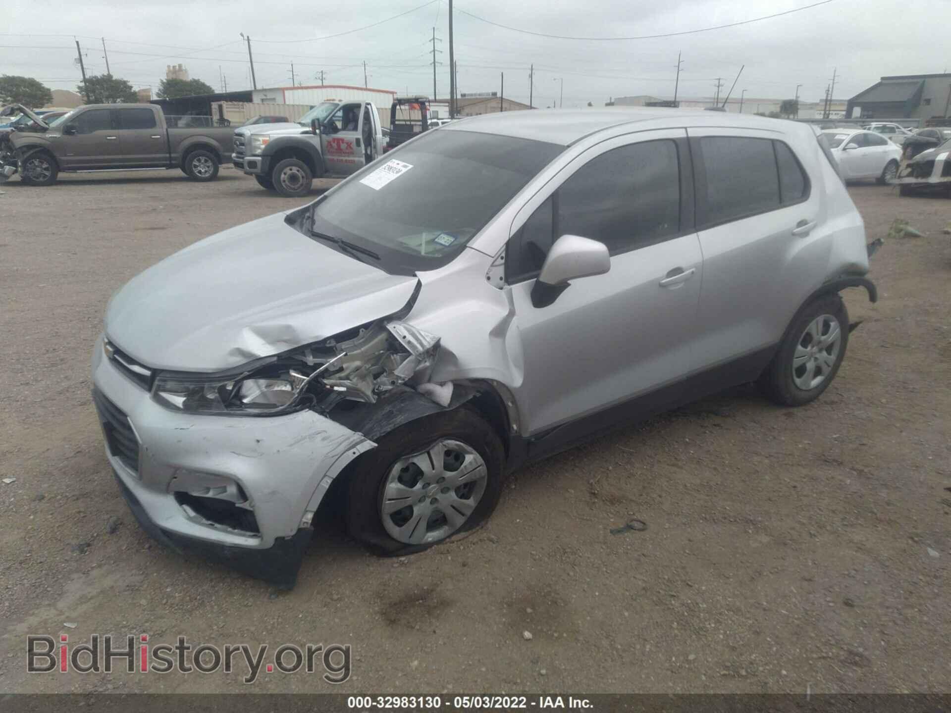 2019 CHEVROLET TRAX - VIN: 3GNCJKSB3KL164747 - Photo 2