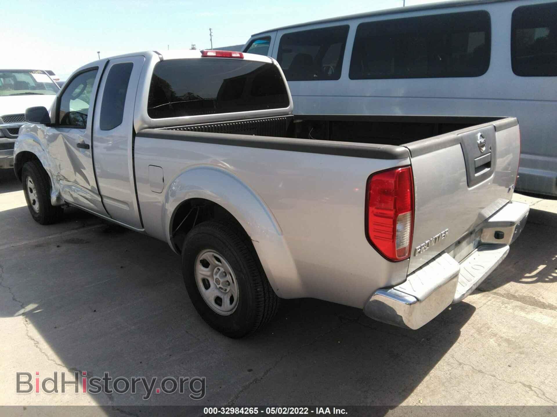 2008 NISSAN FRONTIER - VIN: 1N6BD06T08C402476 - Фото 3