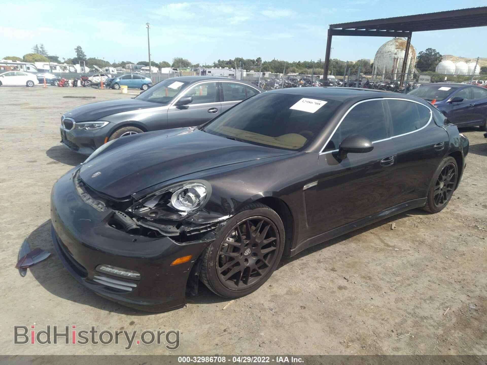 2010 PORSCHE PANAMERA - VIN: WP0AB2A71AL063713 - Фото 2