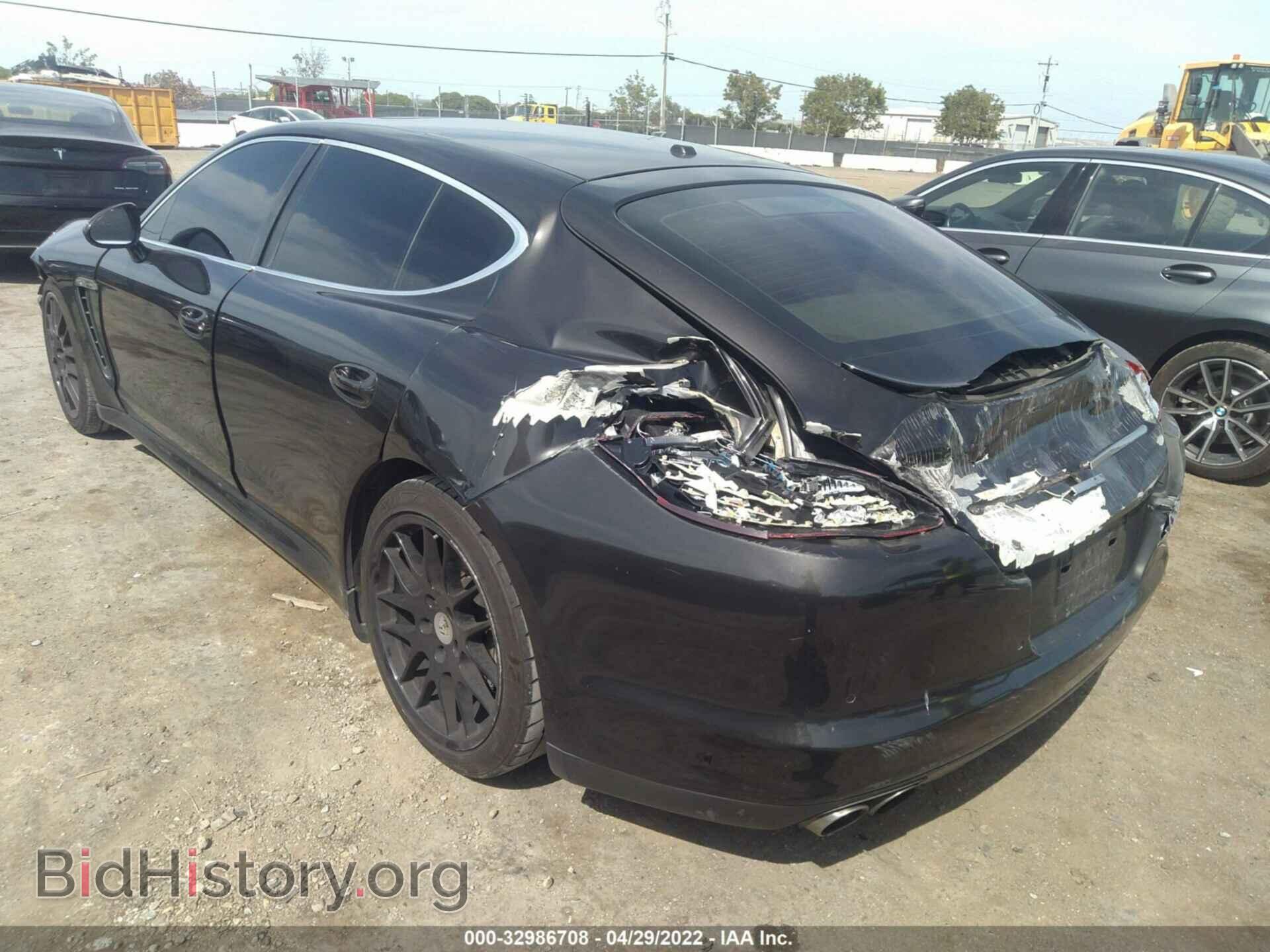 2010 PORSCHE PANAMERA - VIN: WP0AB2A71AL063713 - Фото 3