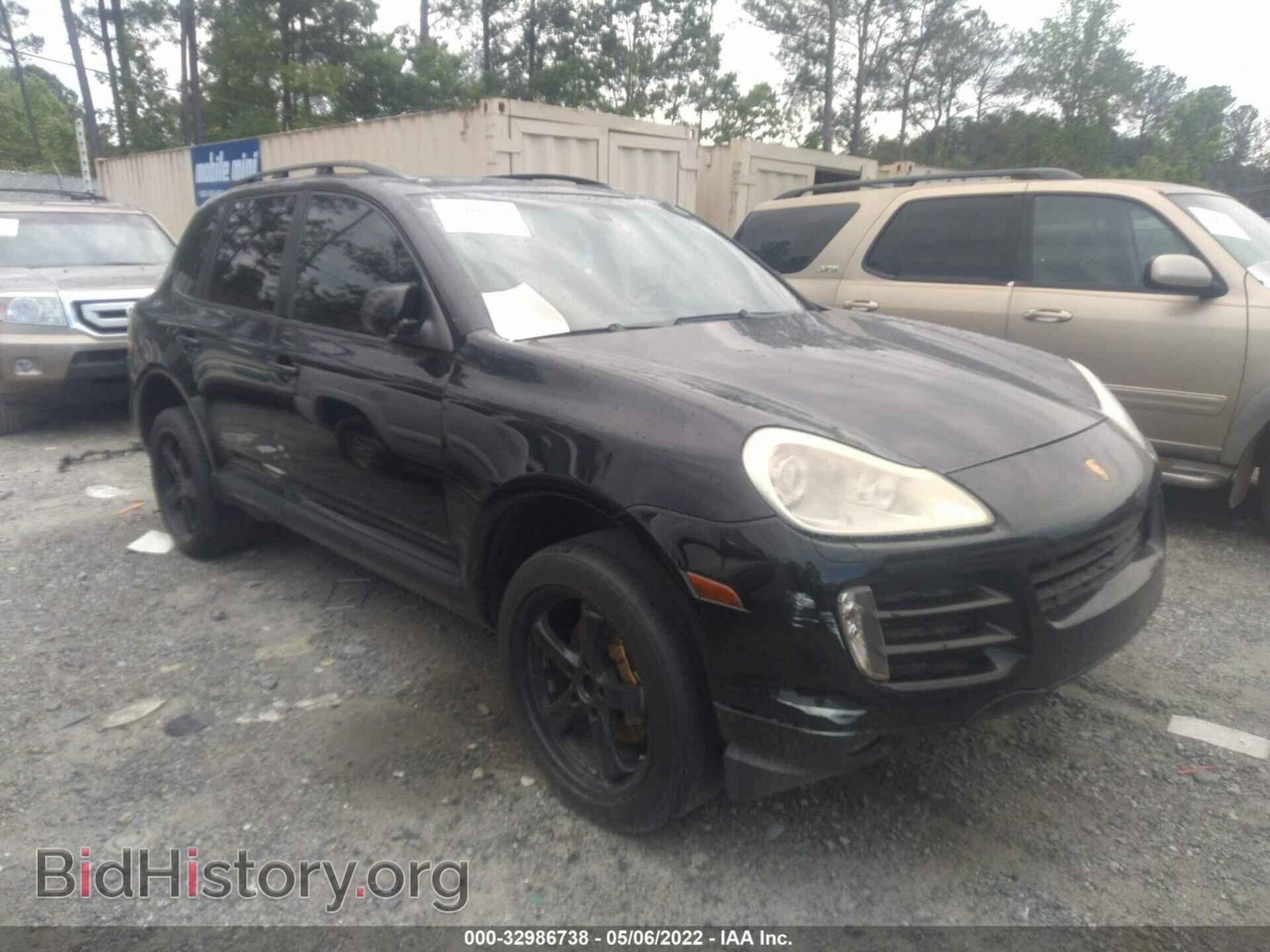 Photo WP1AB2AP1ALA50023 - PORSCHE CAYENNE 2010