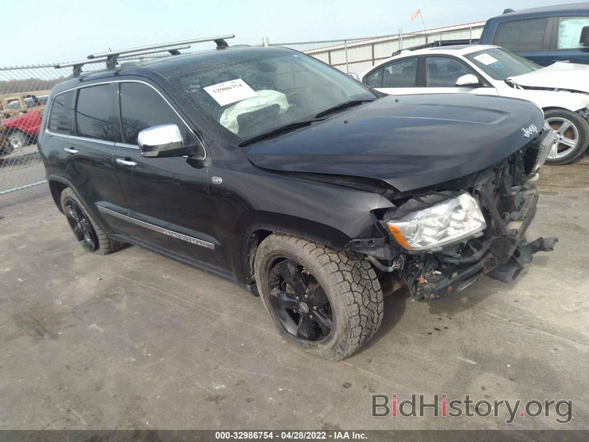 Photo 1J4RR6GG6BC560183 - JEEP GRAND CHEROKEE 2011