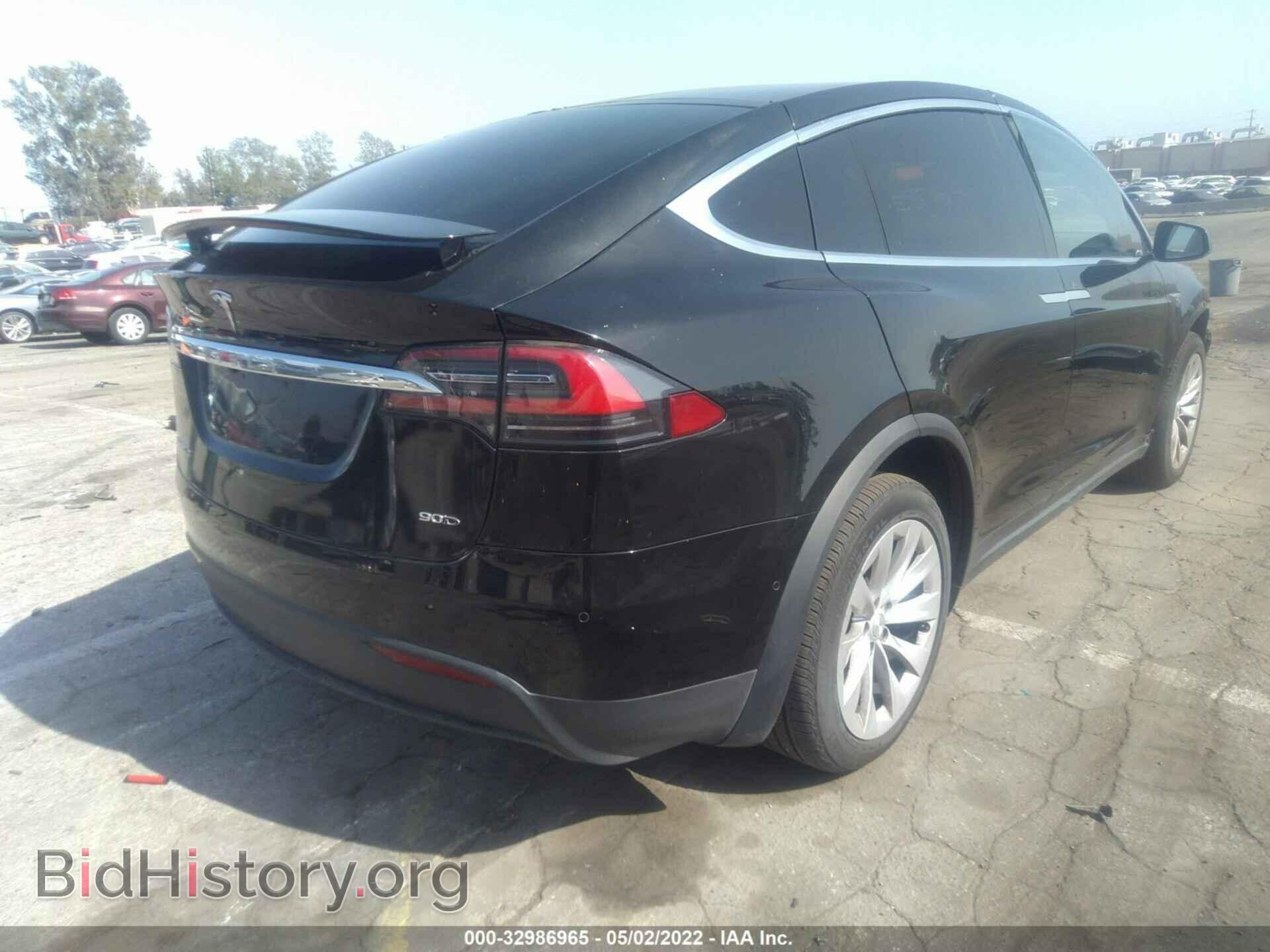 2016 TESLA MODEL X - VIN: 5YJXCBE24GF002731 - Фото 4