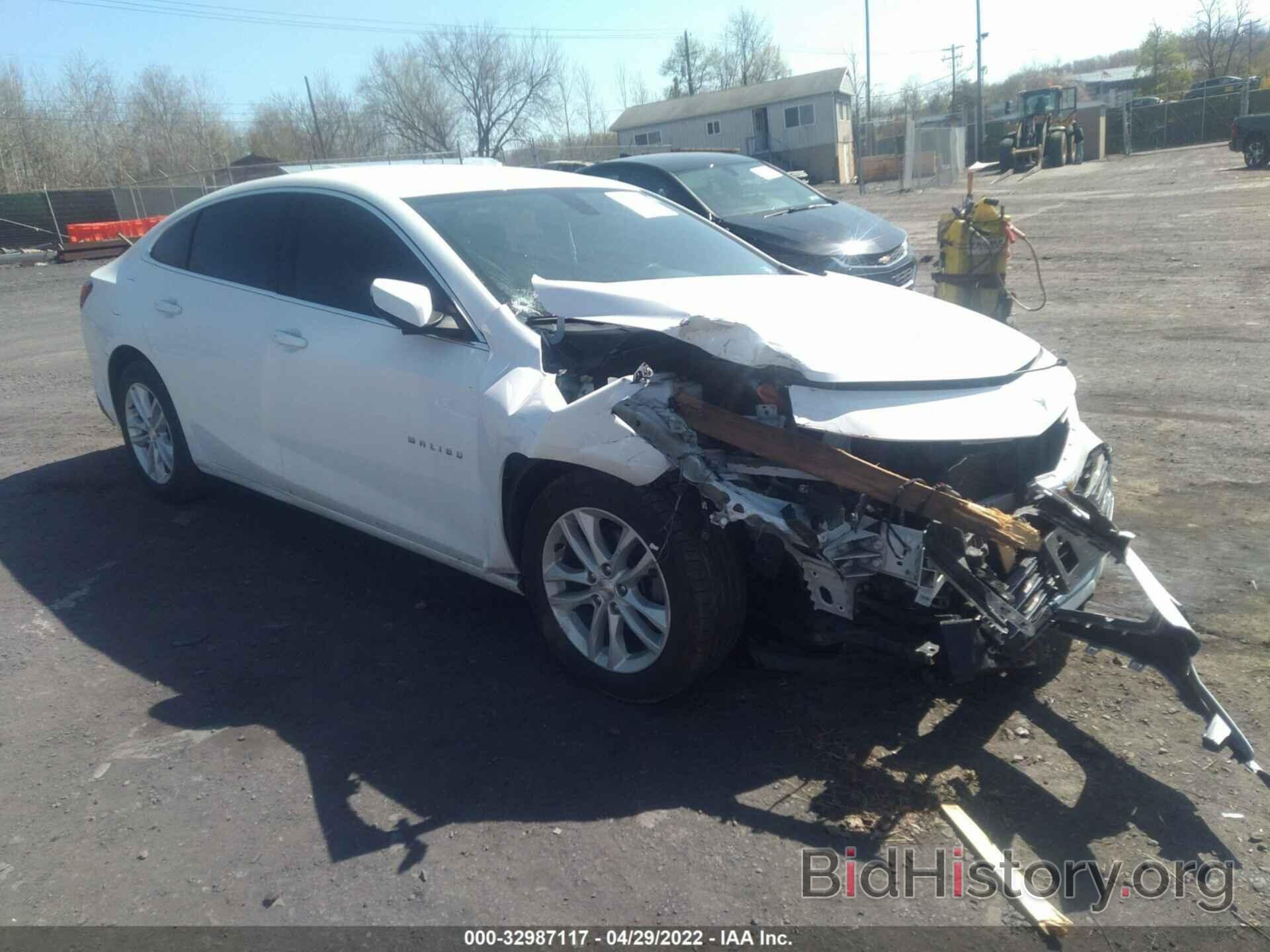 Photo 1G1ZD5ST9JF145822 - CHEVROLET MALIBU 2018