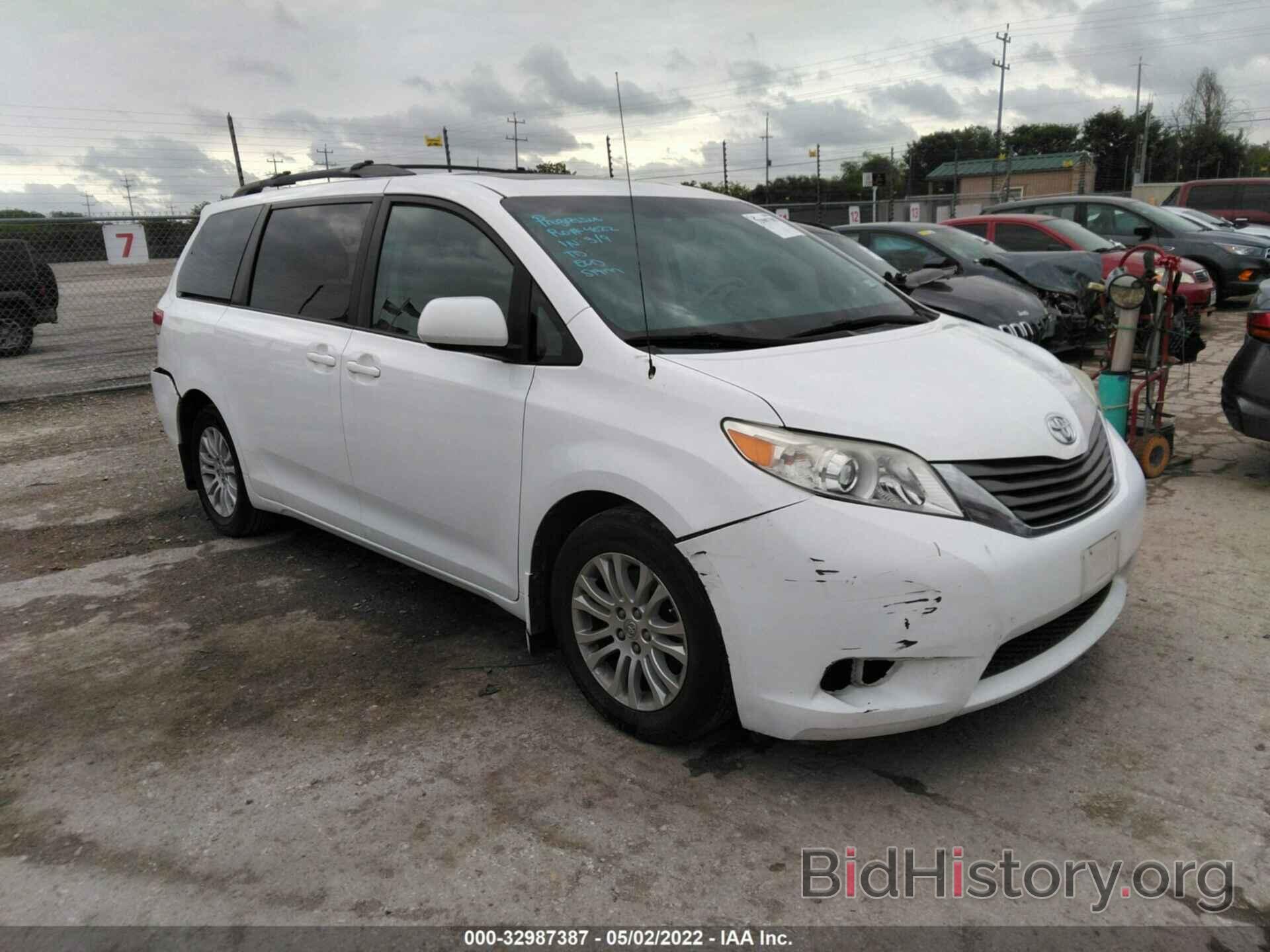 Photo 5TDYK3DC7DS324875 - TOYOTA SIENNA 2013