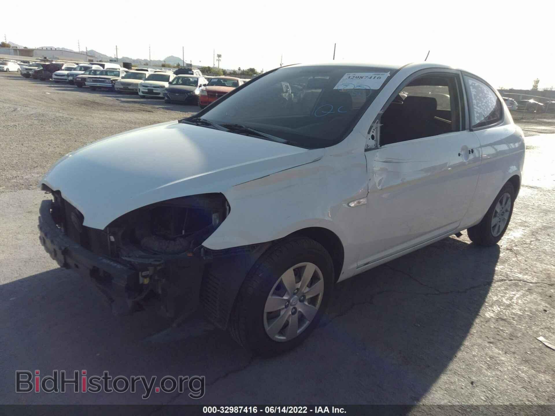 2008 HYUNDAI ACCENT - VIN: KMHCM36C98U074229 - Фото 2