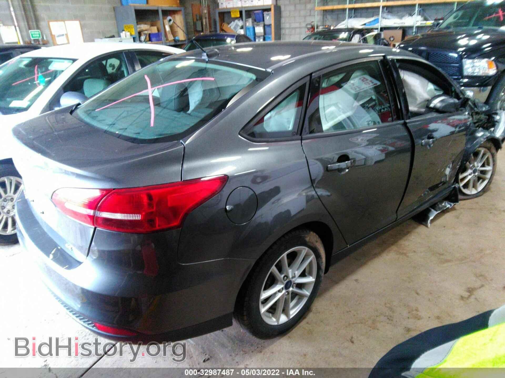 2017 FORD FOCUS - VIN: 1FADP3F25HL221973 - Photo 4