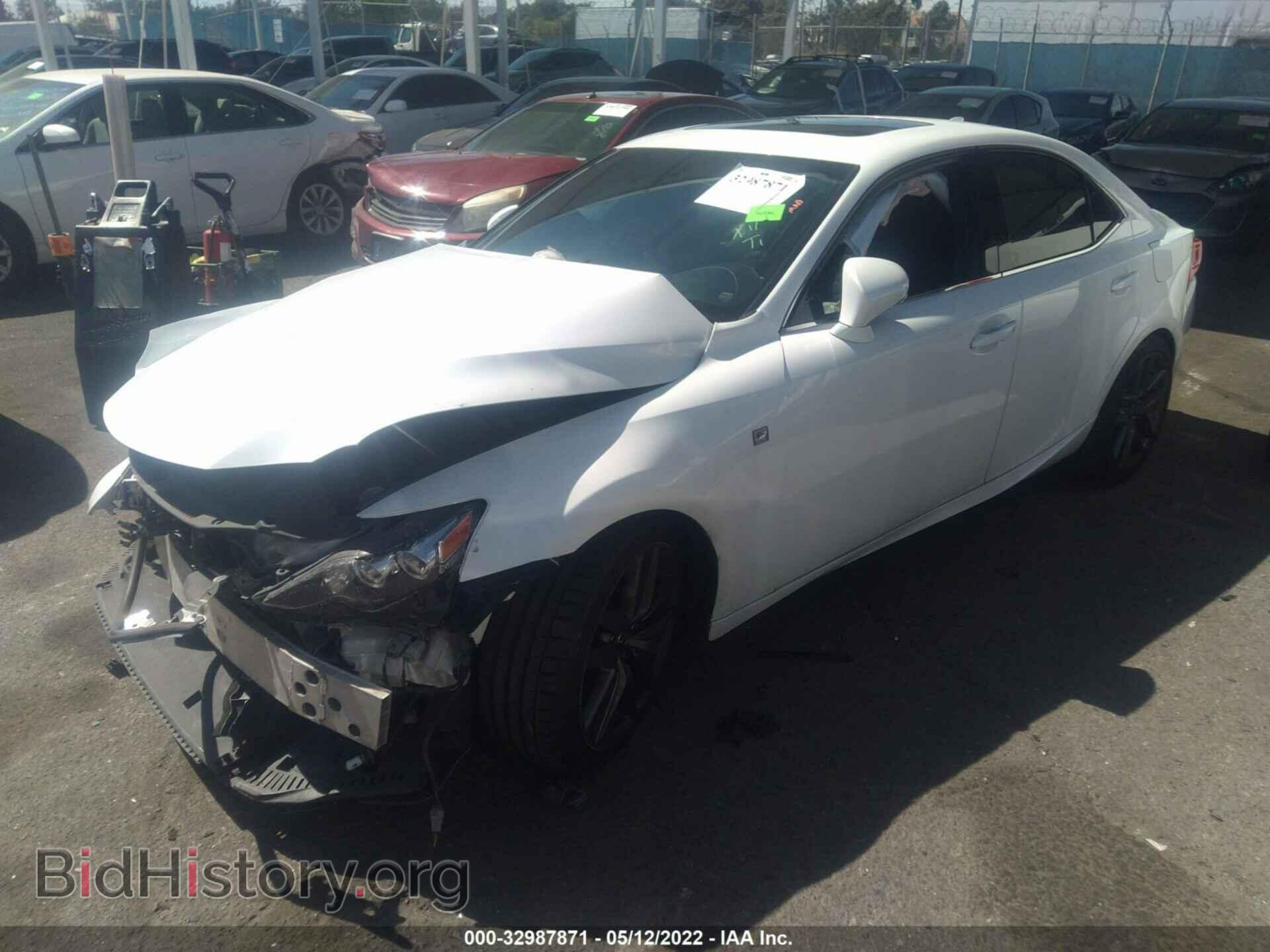 2016 LEXUS IS 350 - VIN: JTHBE1D25G5026780 - Фото 2