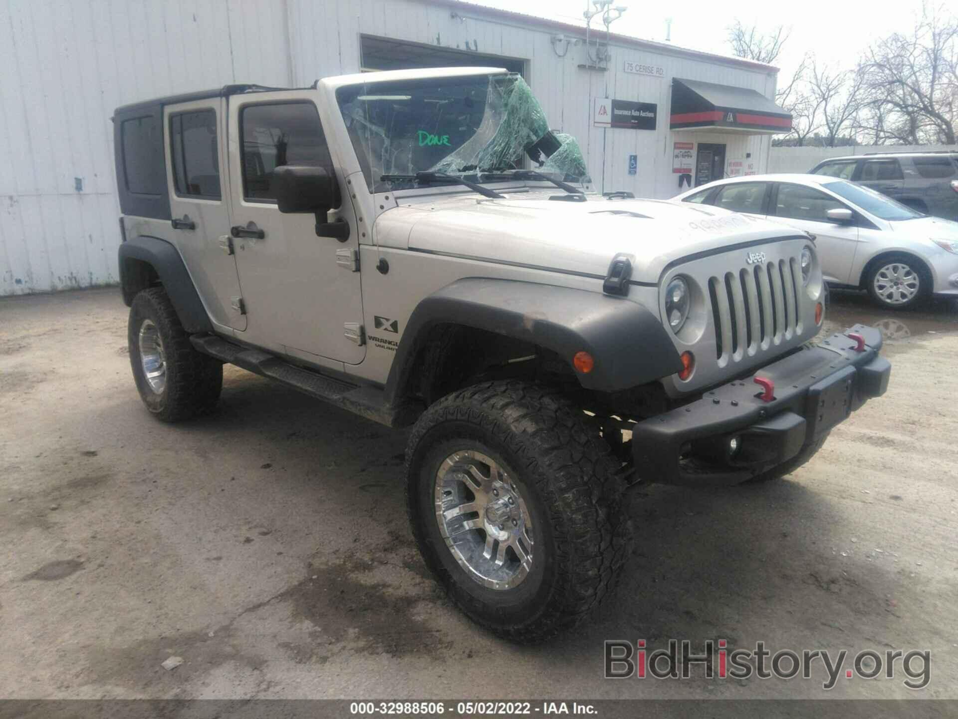 Photo 1J4GA39187L106644 - JEEP WRANGLER 2007