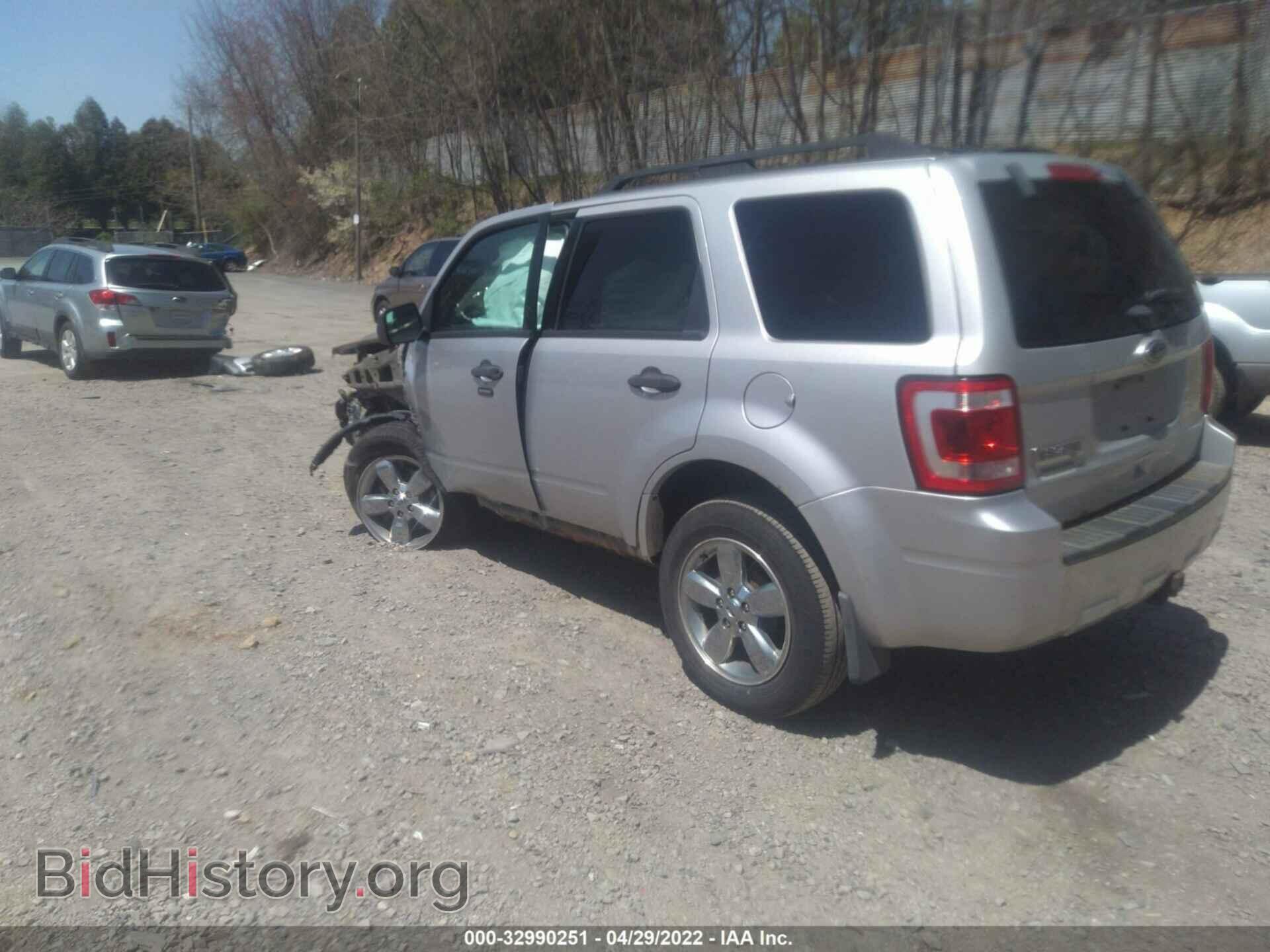 2012 FORD ESCAPE - VIN: 1FMCU9D79CKC03616 - Фото 3