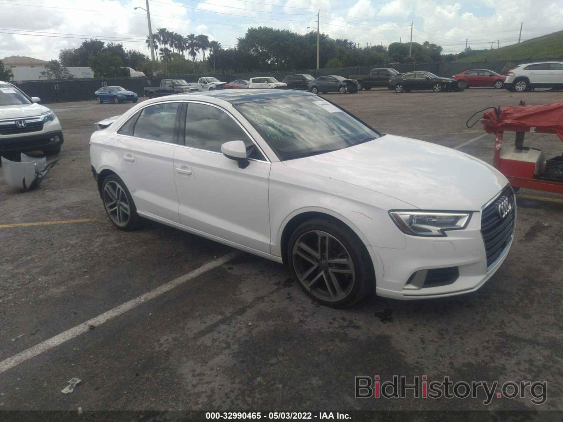 Photo WAUAUGFF0KA075689 - AUDI A3 SEDAN 2019