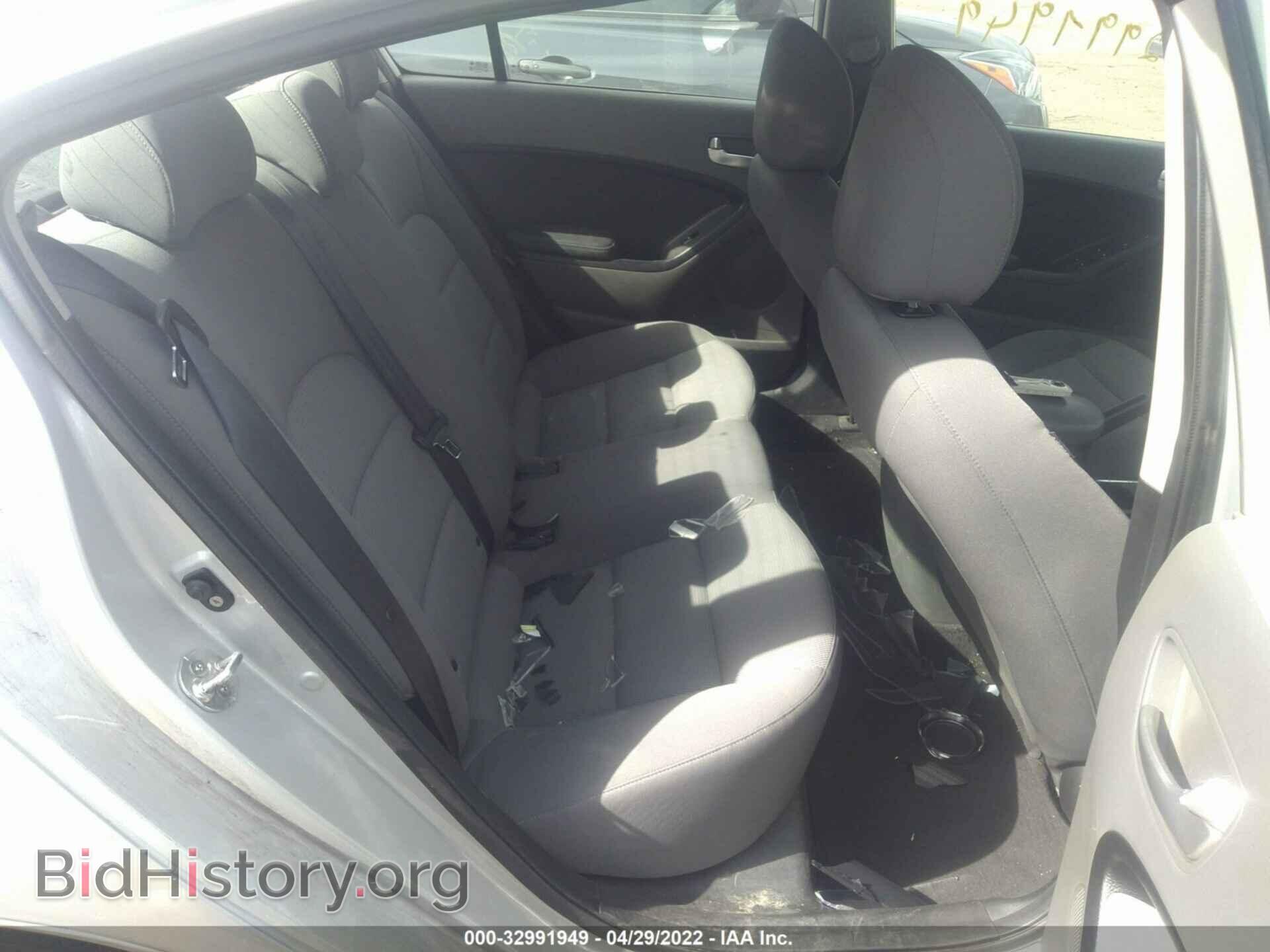 2017 KIA FORTE - VIN: 3KPFK4A70HE044347 - Photo 8