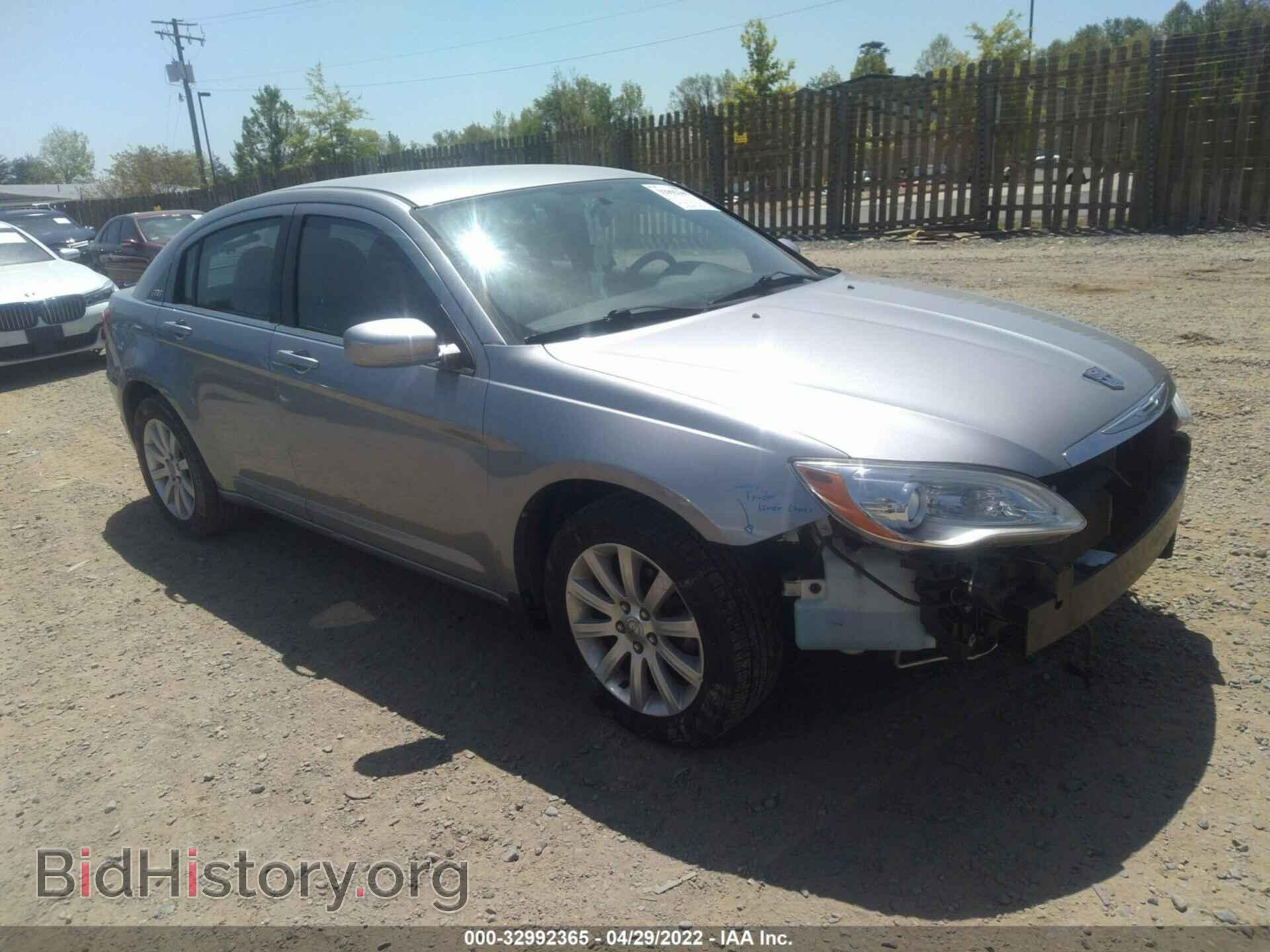 Photo 1C3CCBBB8DN687174 - CHRYSLER 200 2013