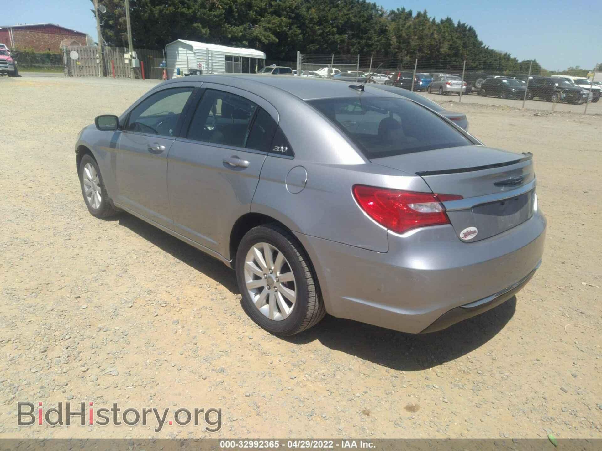 2013 CHRYSLER 200 - VIN: 1C3CCBBB8DN687174 - Photo 3