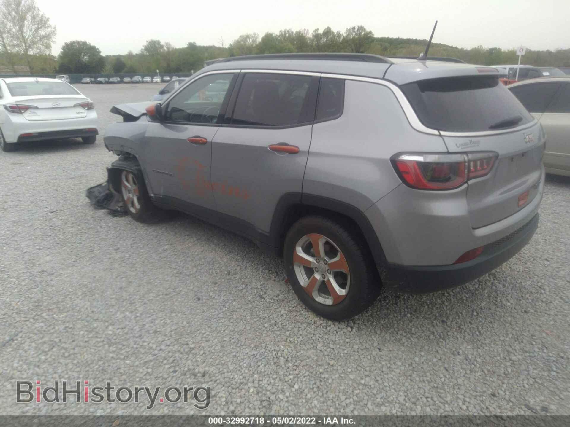 2017 JEEP COMPASS - VIN: 3C4NJCBB3HT693888 - Фото 3