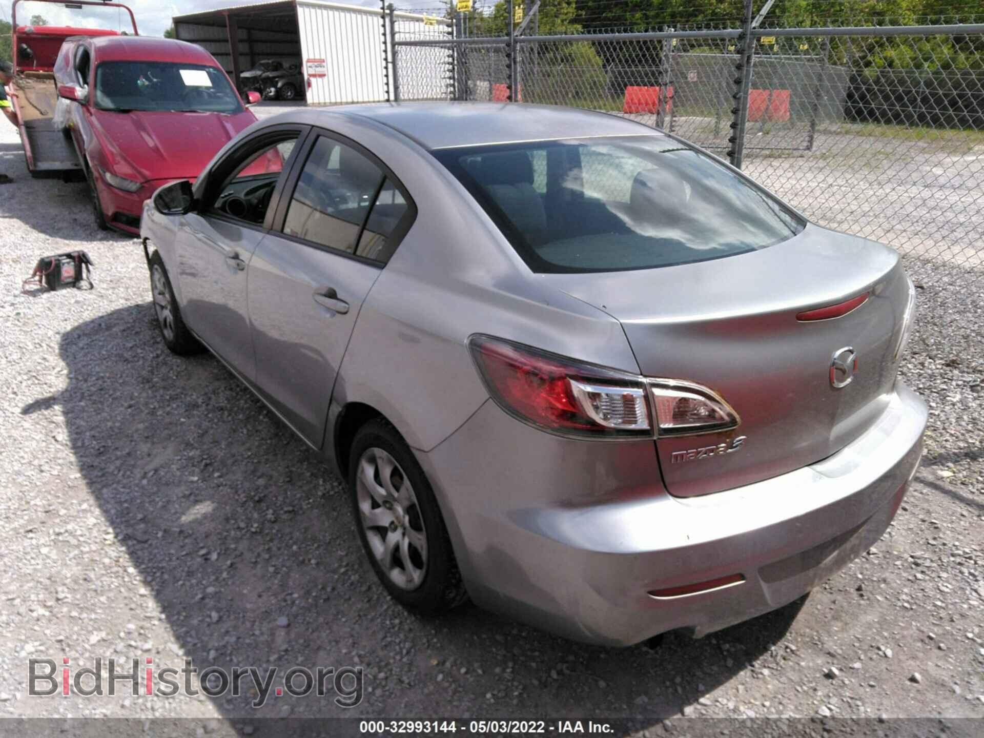 2012 MAZDA MAZDA3 - VIN: JM1BL1UF2C1582105 - Фото 3