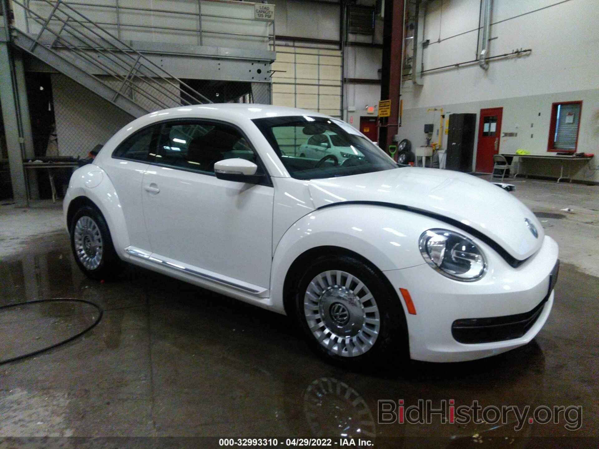 Photo 3VWHP7AT4DM679271 - VOLKSWAGEN BEETLE COUPE 2013