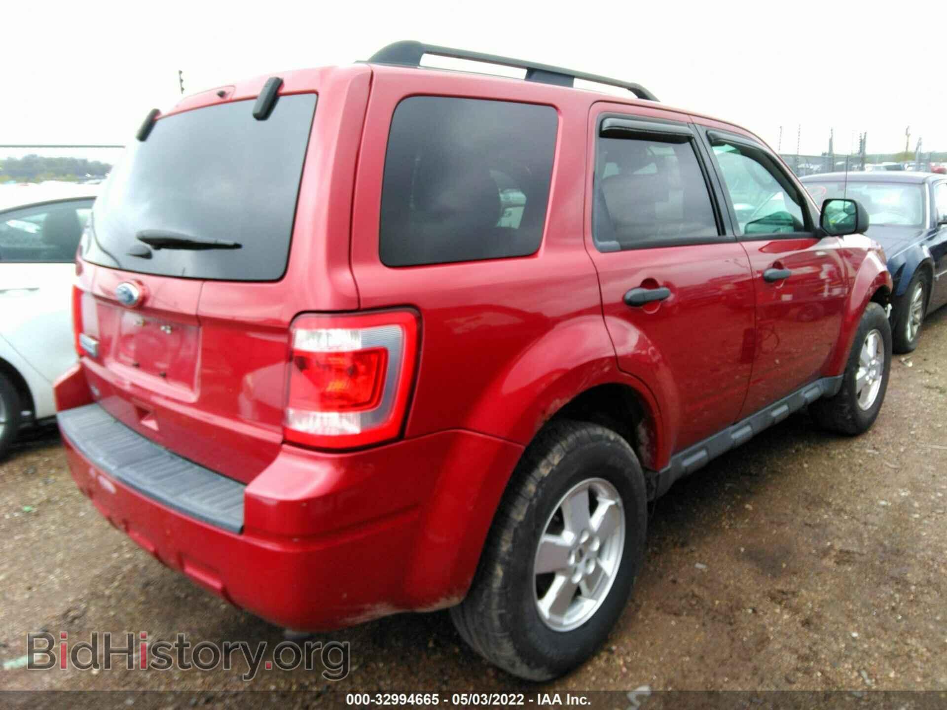 2011 FORD ESCAPE - VIN: 1FMCU0D73BKB32830 - Фото 4