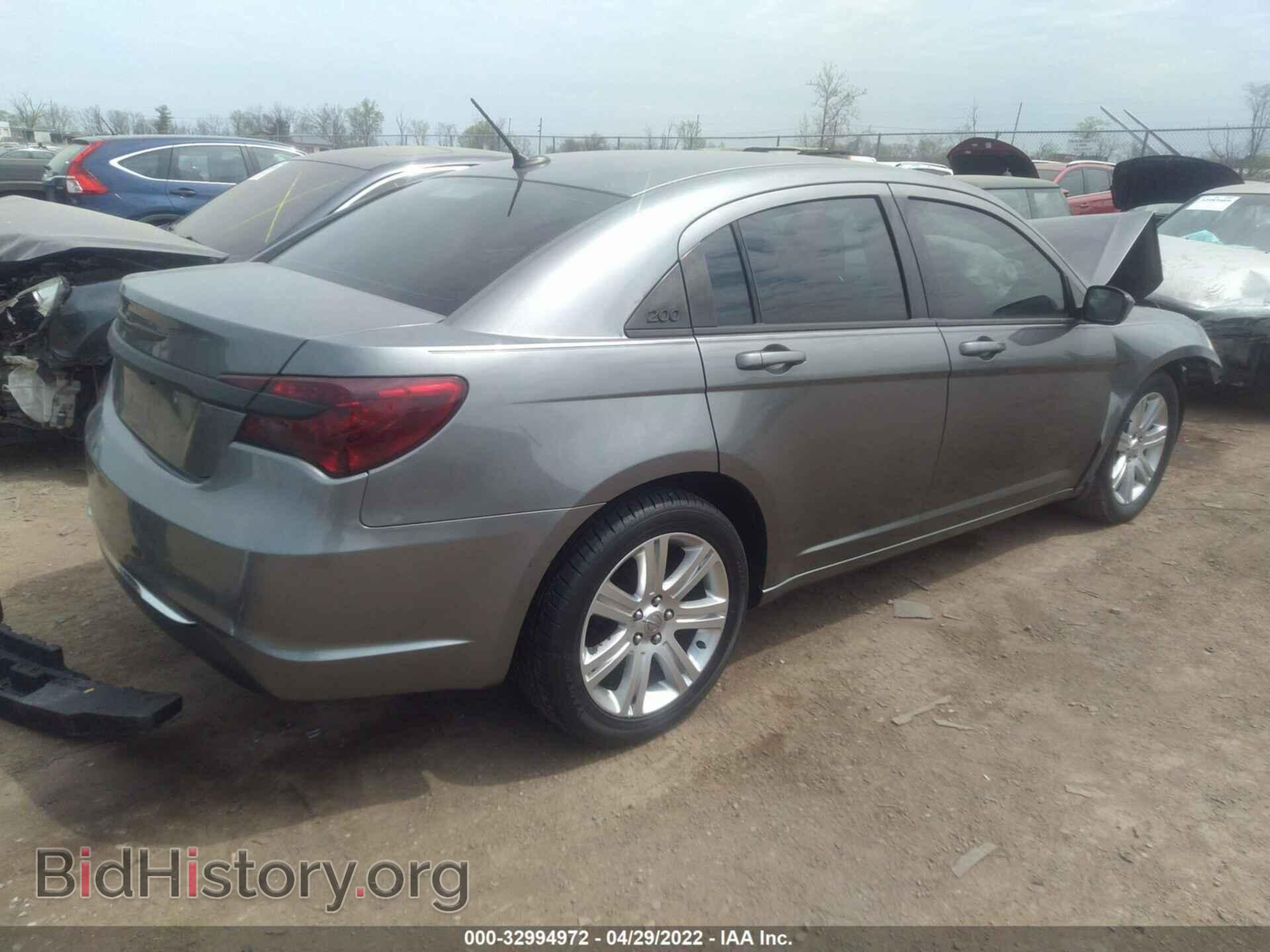 2013 CHRYSLER 200 - VIN: 1C3CCBAB0DN685811 - Photo 4