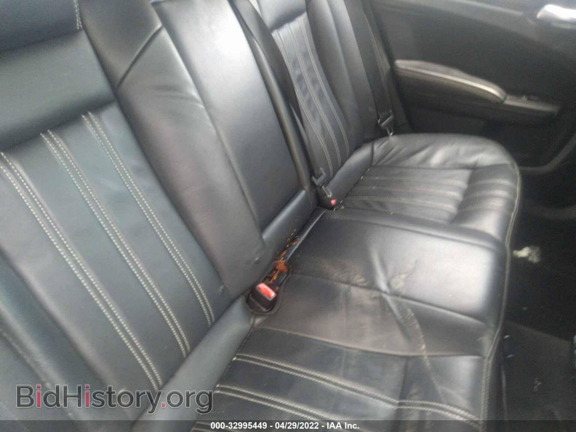 2014 CHRYSLER 300 - VIN: 2C3CCABG1EH176096 - Фото 8