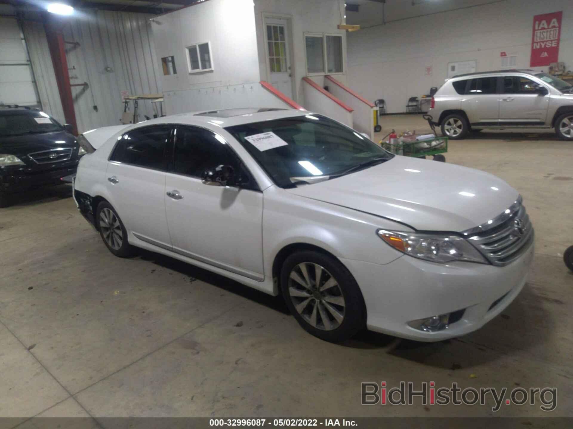 Photo 4T1BK3DB8BU419088 - TOYOTA AVALON 2011