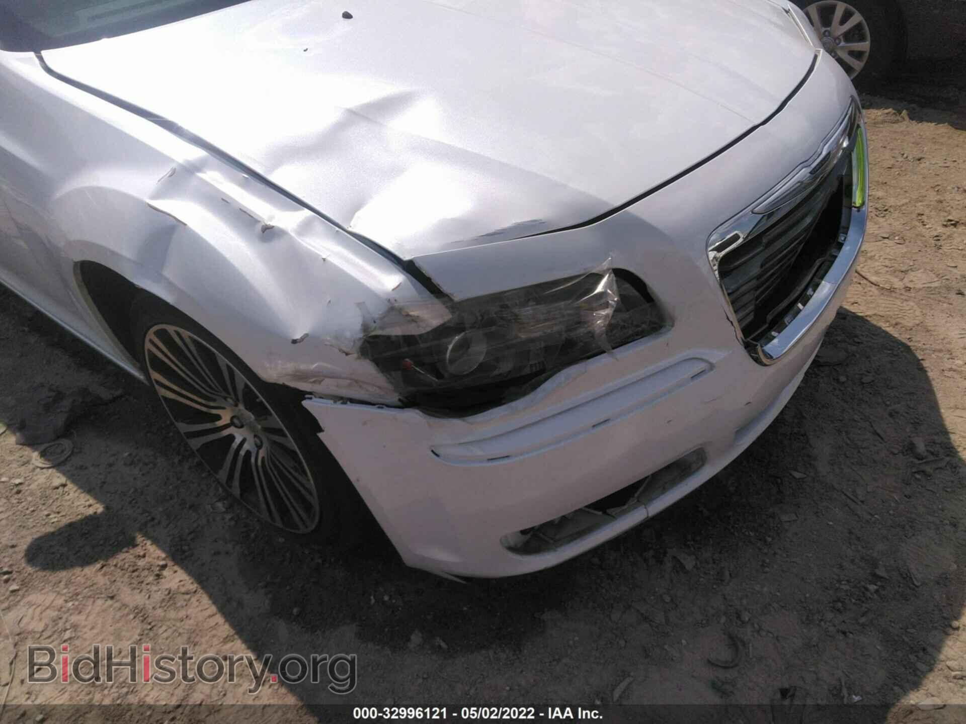 2013 CHRYSLER 300 - VIN: 2C3CCABG2DH743639 - Фото 6