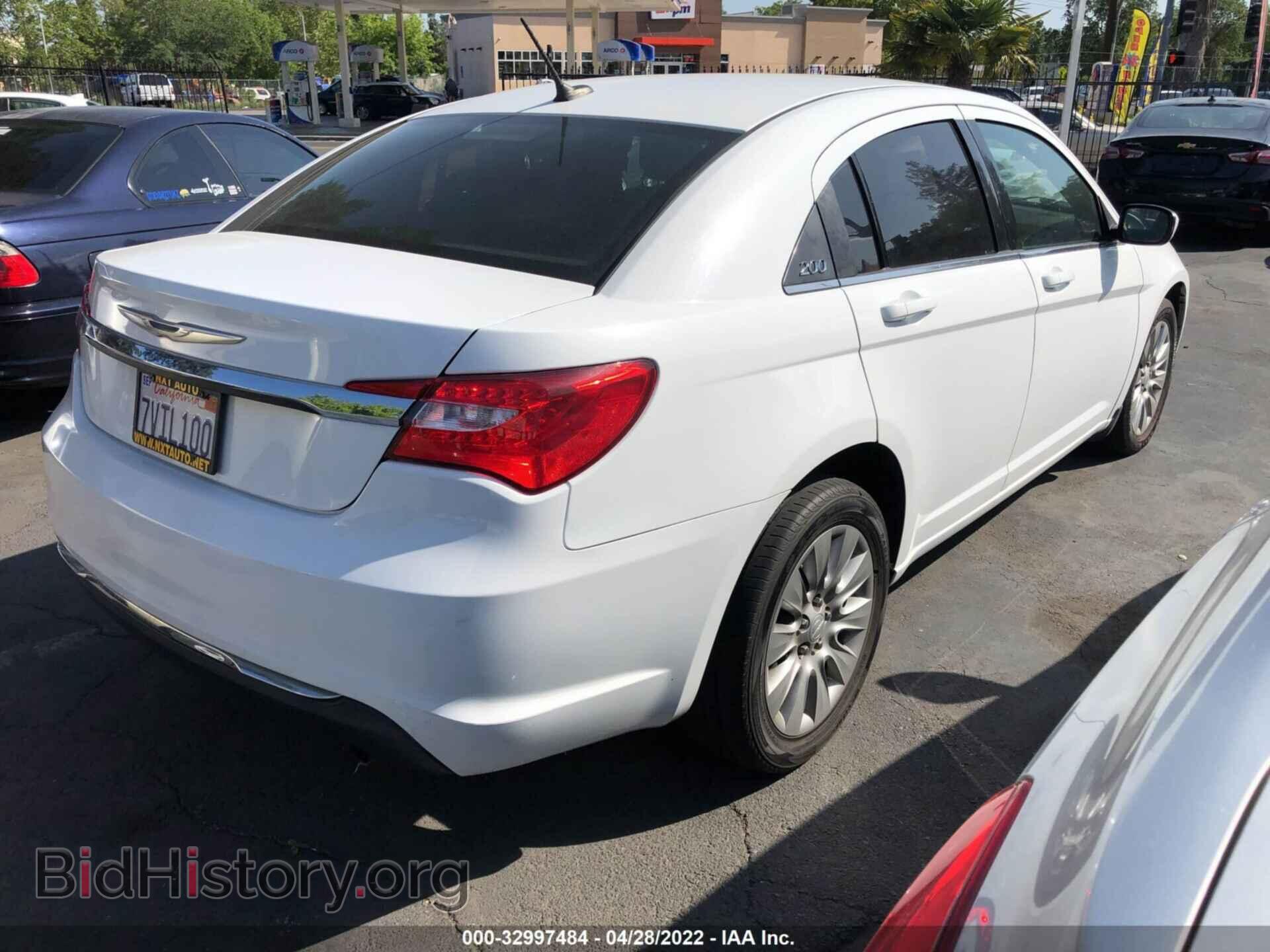 2014 CHRYSLER 200 - VIN: 1C3CCBAB3EN210803 - Photo 4