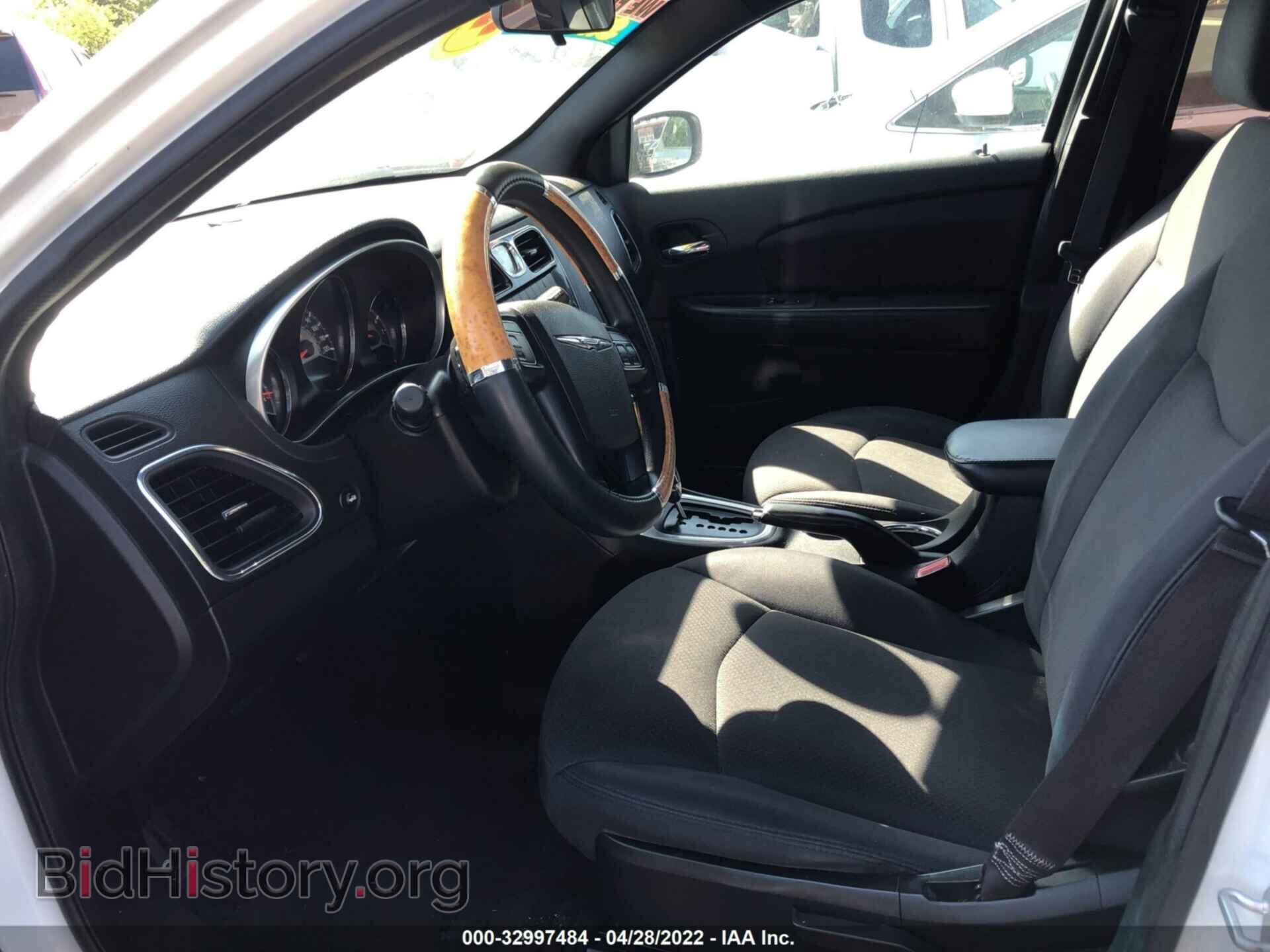 2014 CHRYSLER 200 - VIN: 1C3CCBAB3EN210803 - Photo 5