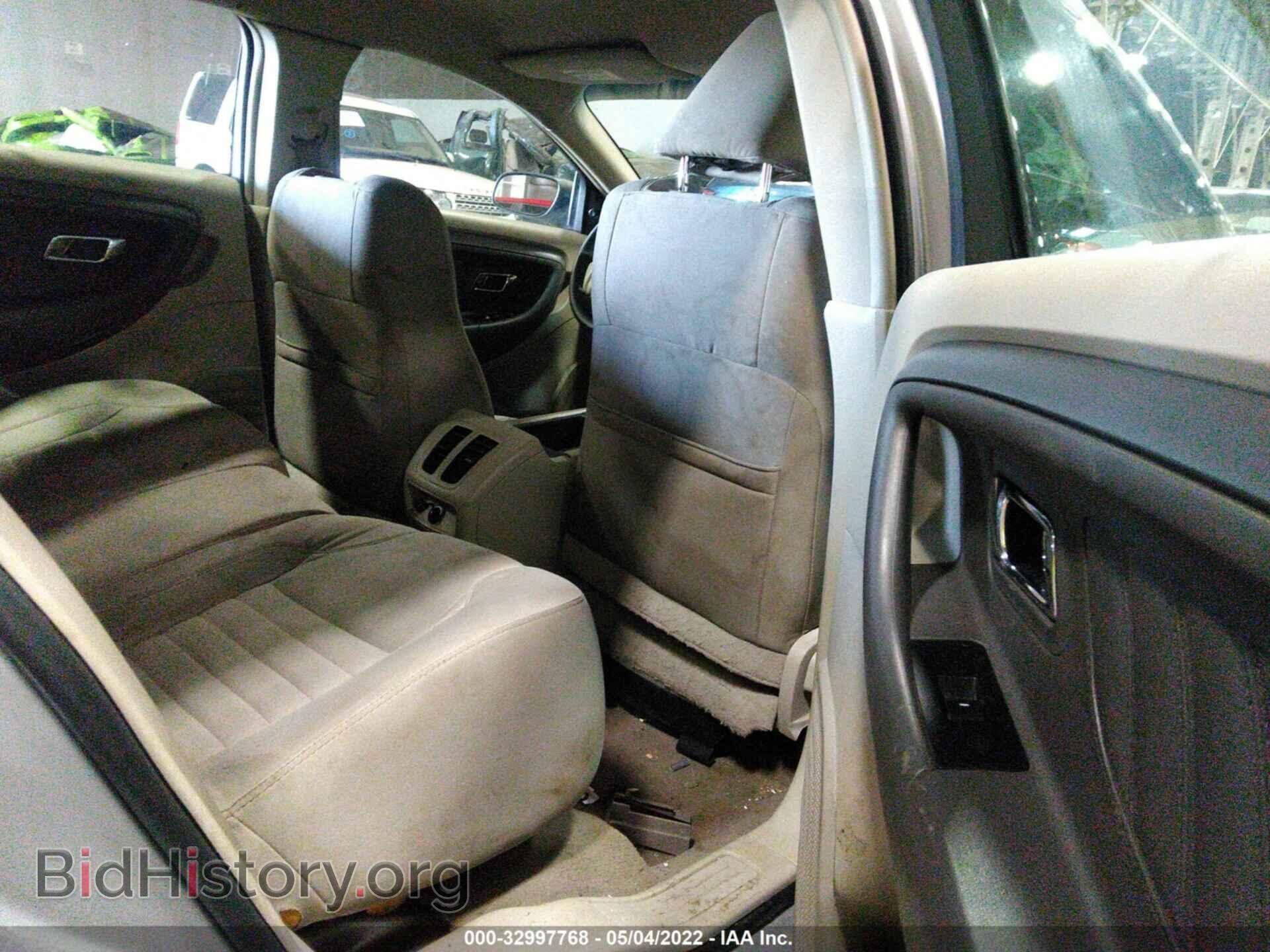 2011 FORD TAURUS - VIN: 1FAHP2DW4BG106542 - Фото 8