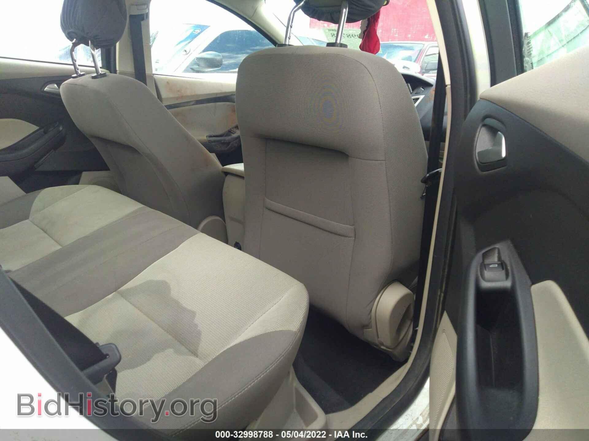 2012 FORD FOCUS - VIN: 1FAHP3F27CL237697 - Фото 8