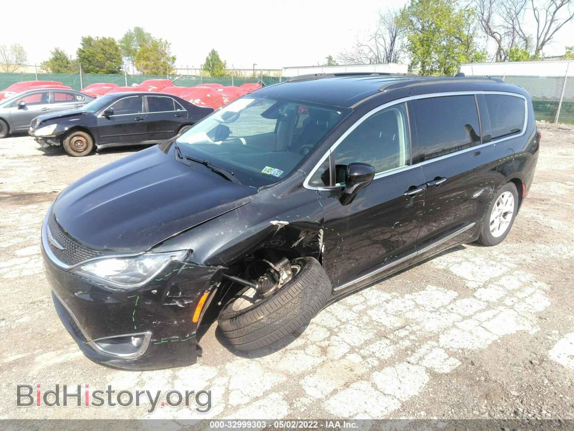 2017 CHRYSLER PACIFICA - VIN: 2C4RC1BG8HR598547 - Фото 2
