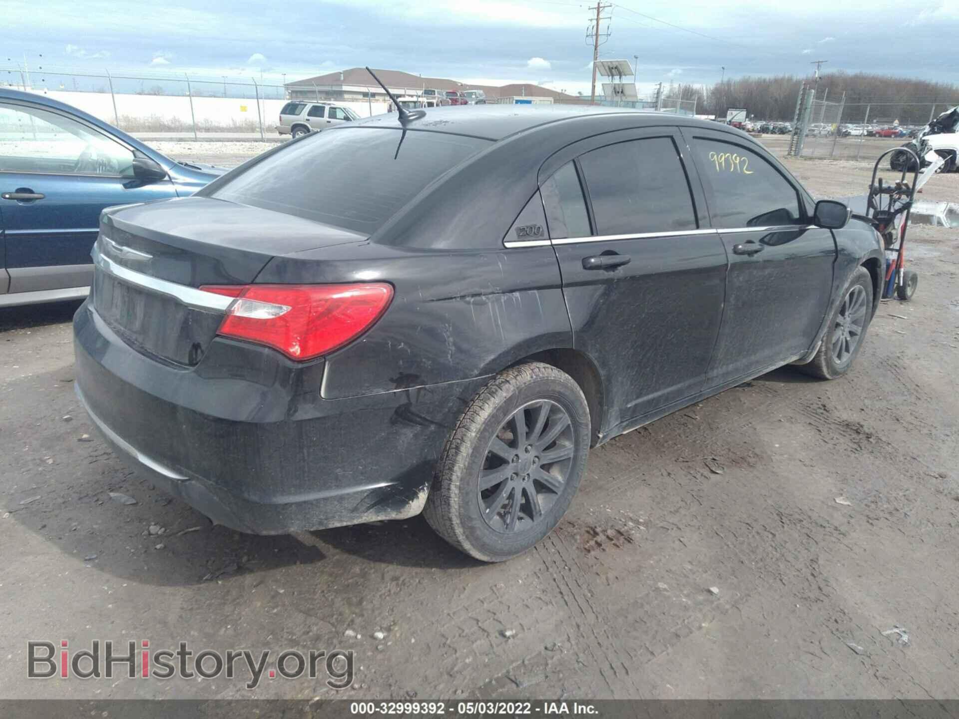 2013 CHRYSLER 200 - VIN: 1C3CCBBB0DN695303 - Фото 4