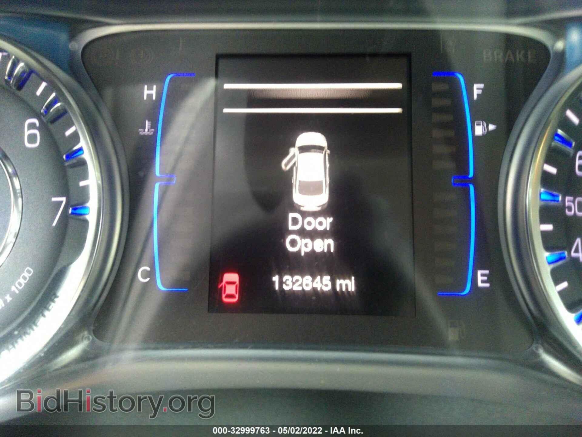 2015 CHRYSLER 200 - VIN: 1C3CCCAB4FN724988 - Фото 7