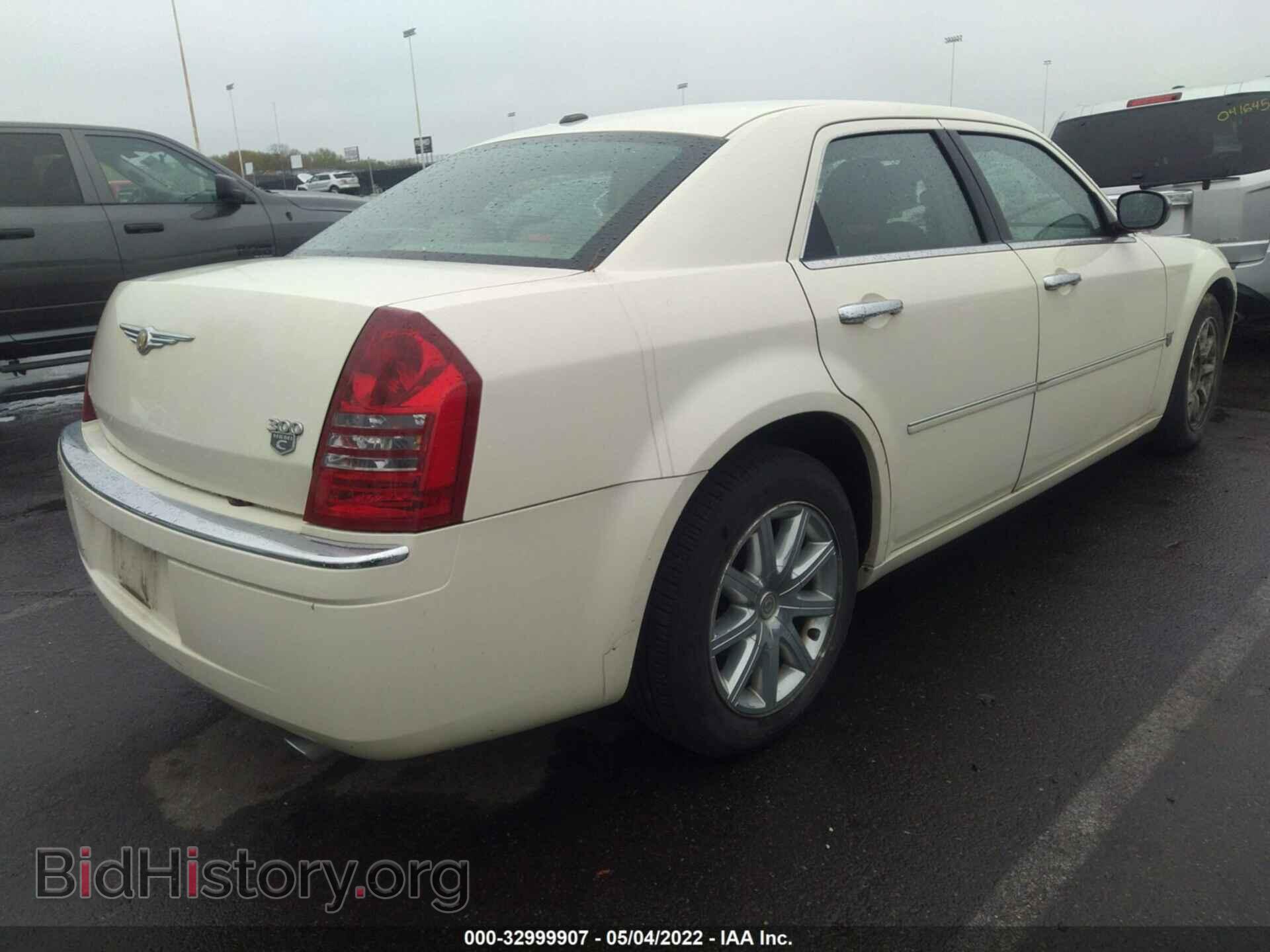 2007 CHRYSLER 300 - VIN: 2C3KA63H07H888057 - Фото 4