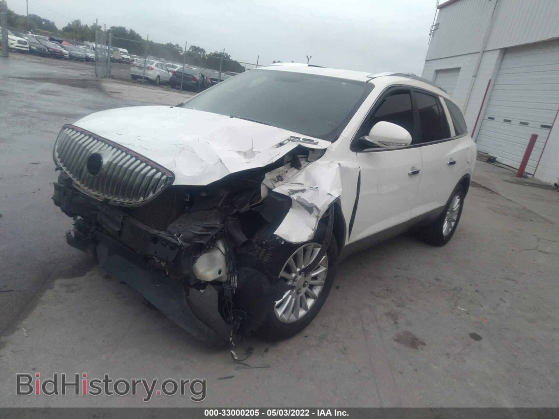 2011 BUICK ENCLAVE - VIN: 5GAKRBED5BJ373314 - Фото 2