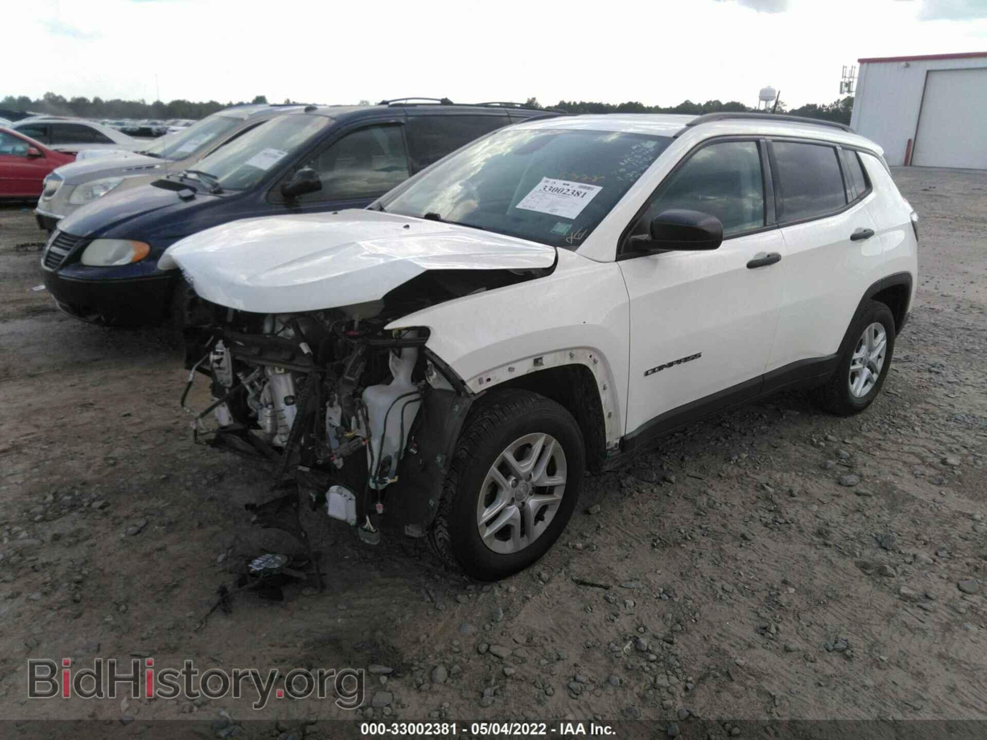 2018 JEEP COMPASS - VIN: 3C4NJCAB5JT181539 - Фото 2