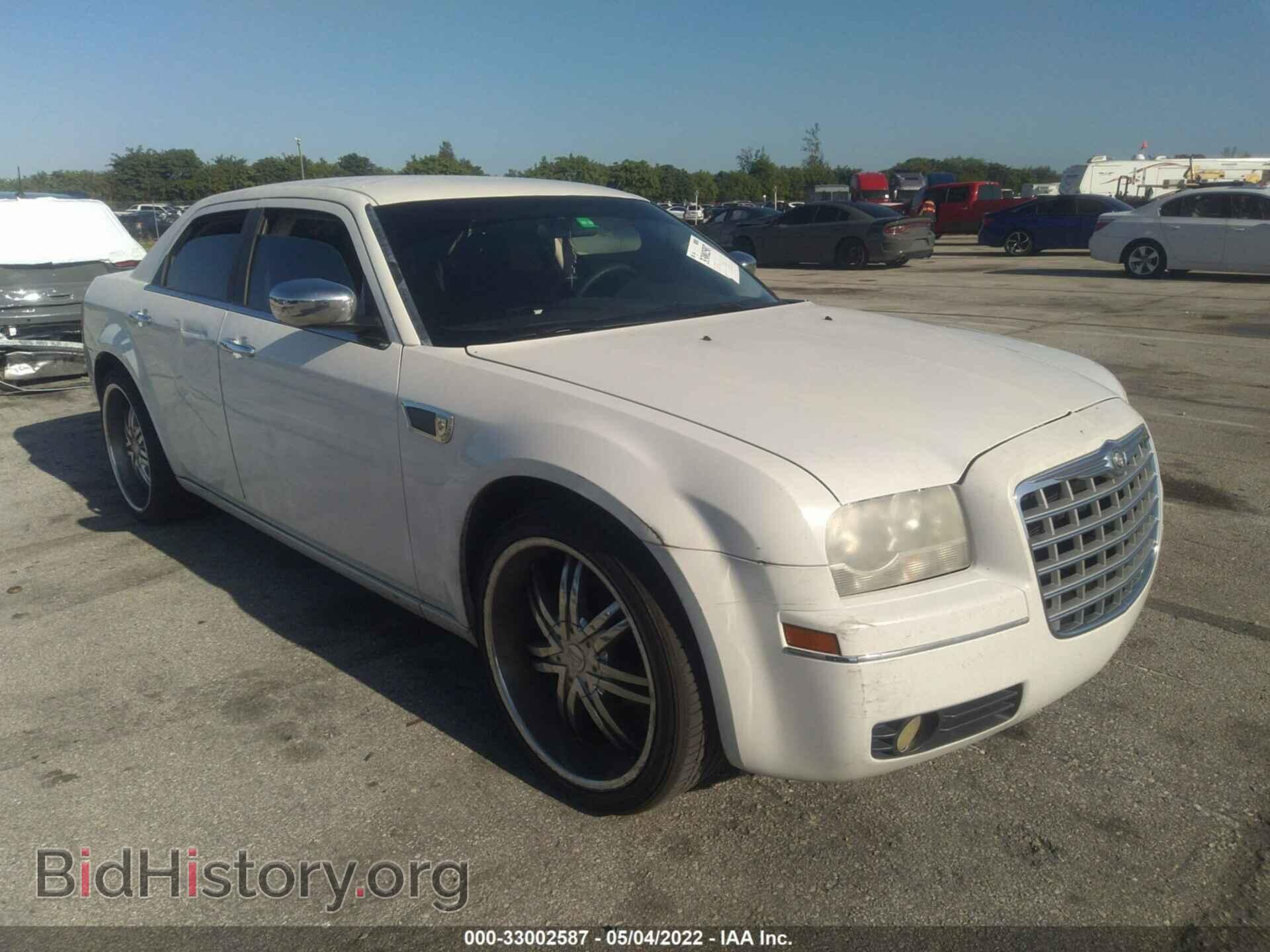 Photo 2C3CA4CD7AH105314 - CHRYSLER 300 2010