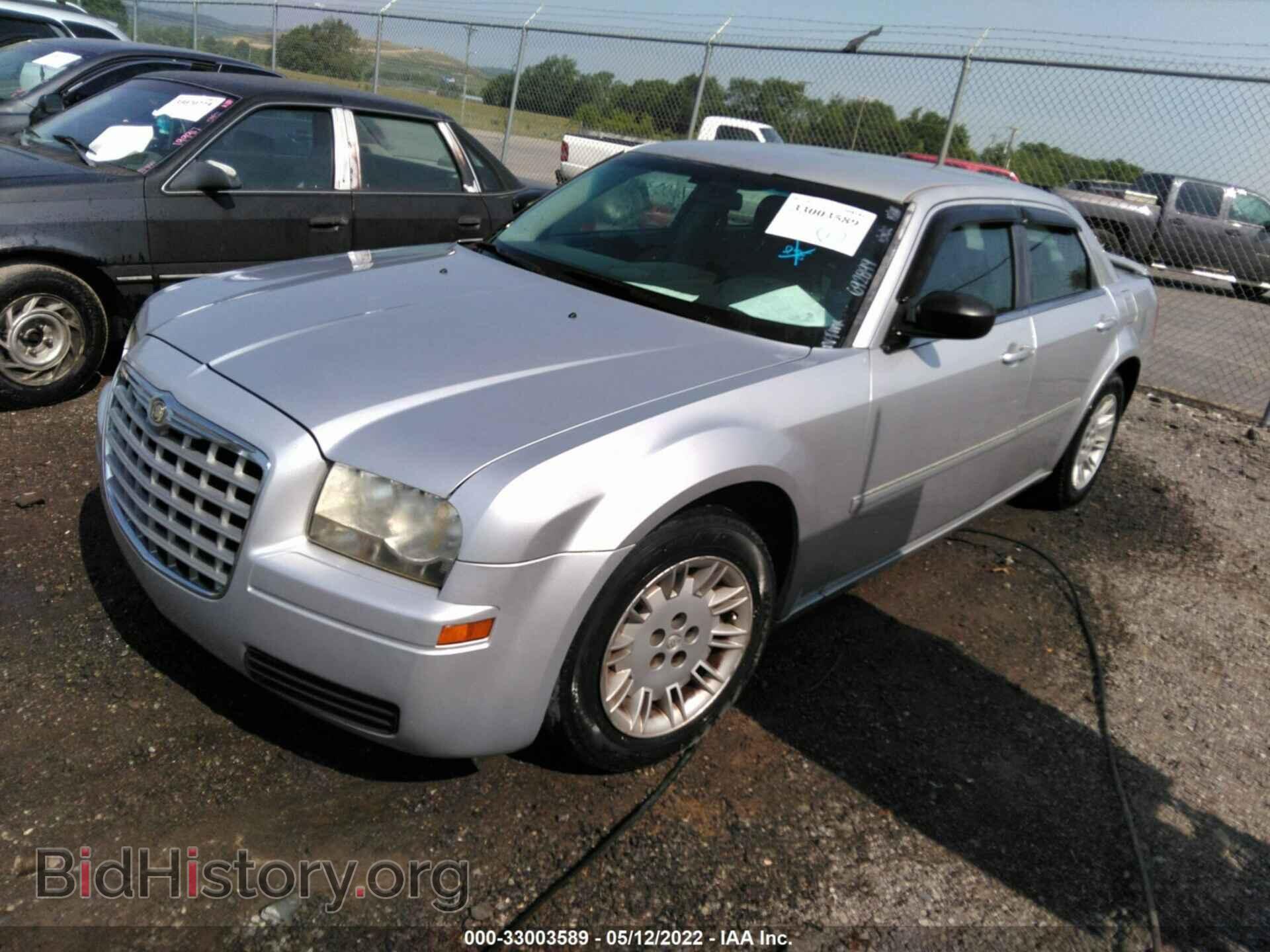 2007 CHRYSLER 300 - VIN: 2C3KA43R37H692899 - Фото 2