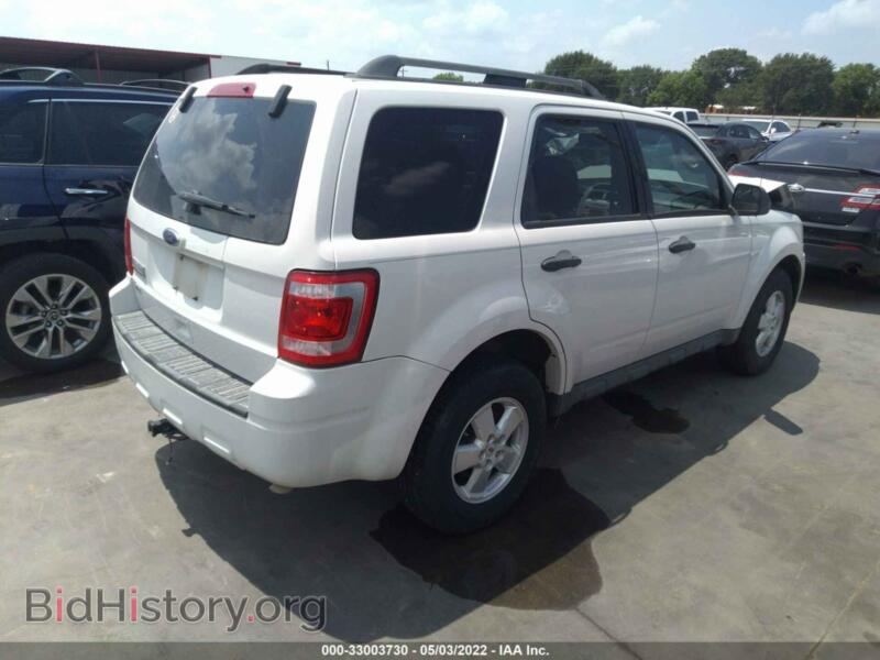 2010 Ford ESCAPE (VIN 1FMCU0D71AKA94870) — фото 4 из 11