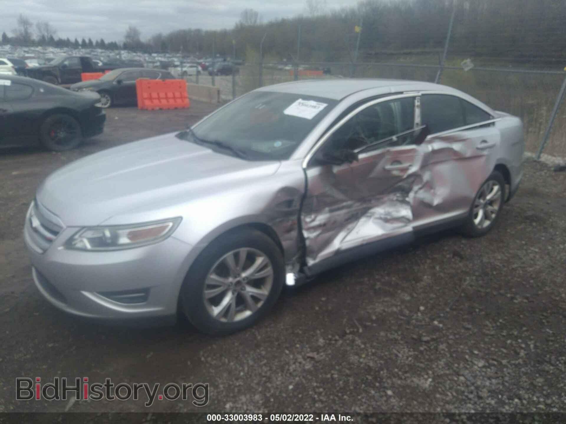 2011 FORD TAURUS - VIN: 1FAHP2EW6BG156860 - Photo 2