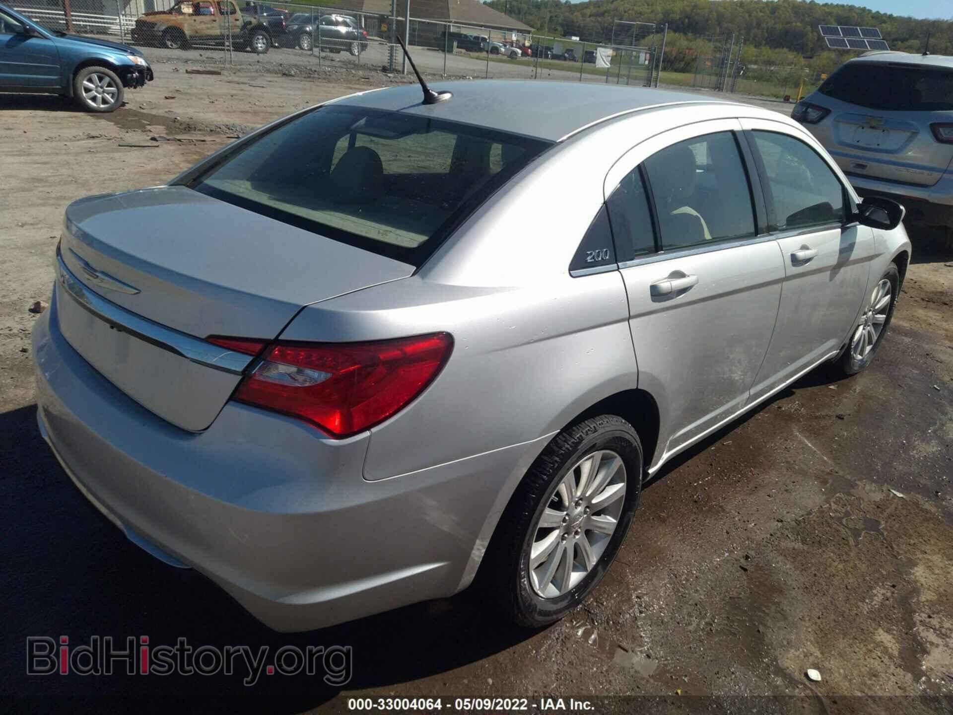2012 CHRYSLER 200 - VIN: 1C3CCBBB9CN140459 - Фото 4