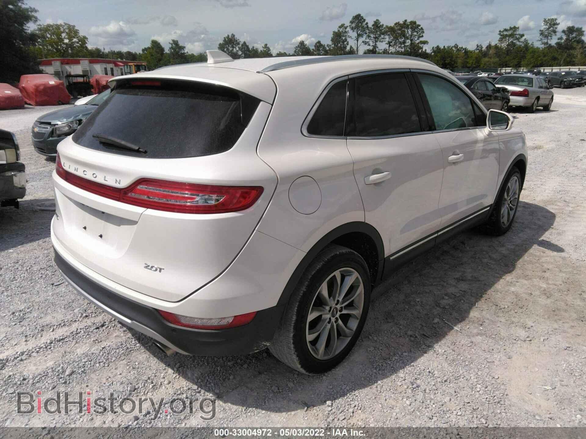 2017 LINCOLN MKC - VIN: 5LMCJ2C94HUL55461 - Photo 4