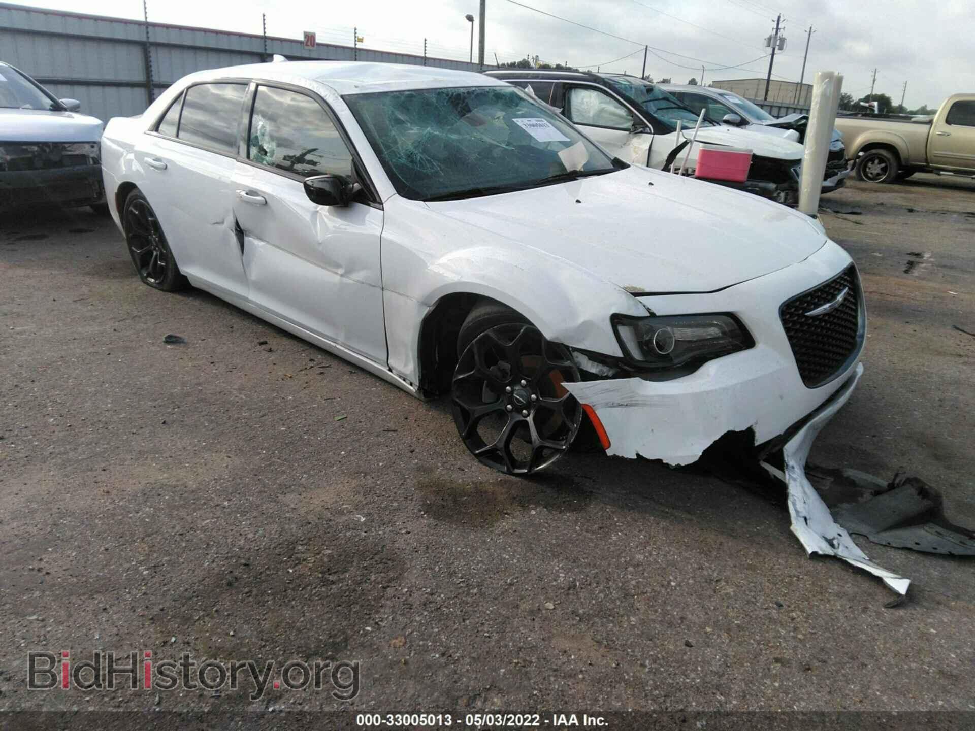 Photo 2C3CCAAG2KH727052 - CHRYSLER 300 2019