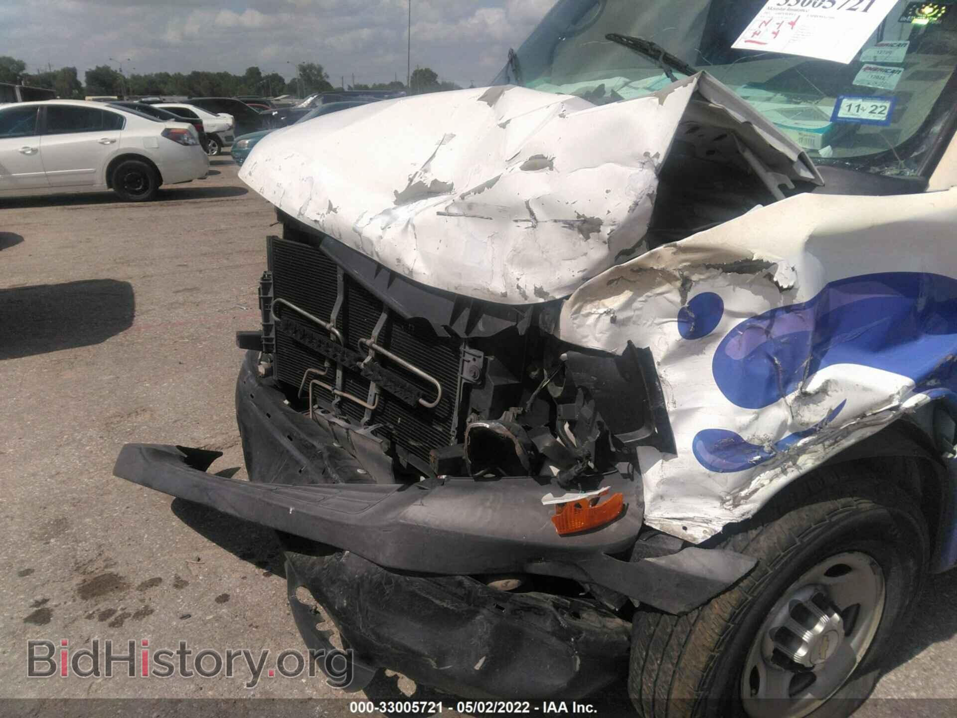 2011 CHEVROLET EXPRESS CARGO VAN - VIN: 1GCWGFCA3B1189379 - Photo 6