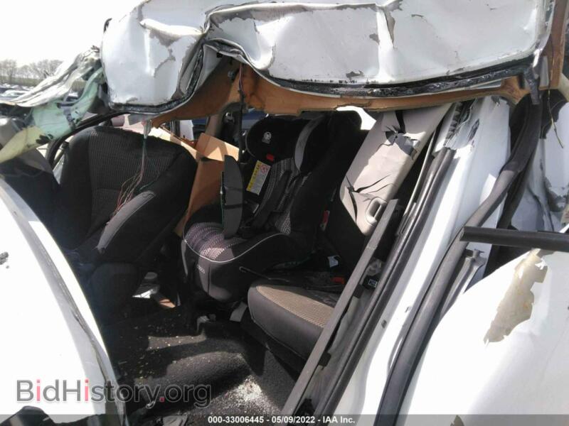 2012 RAM 1500 (VIN 1C6RD7FT9CS227693) — photo 8 of 12