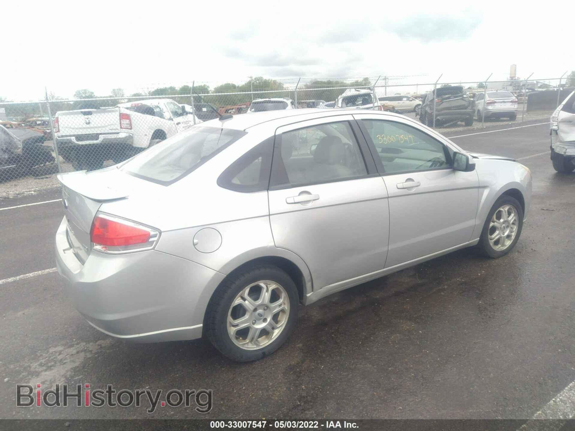 2009 FORD FOCUS - VIN: 1FAHP36N59W262910 - Фото 4