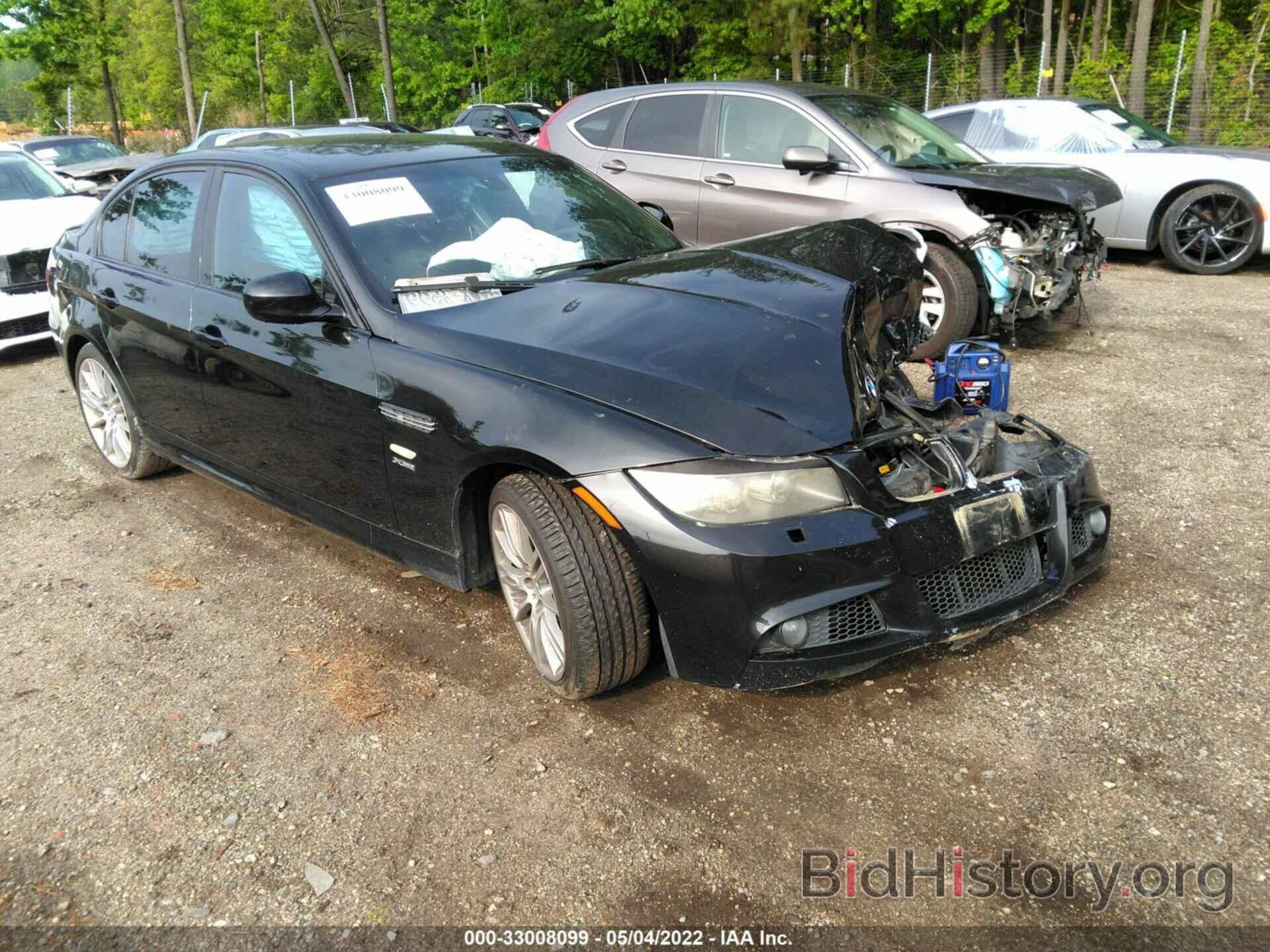 Photo WBAPL33579A406439 - BMW 3 SERIES 2009